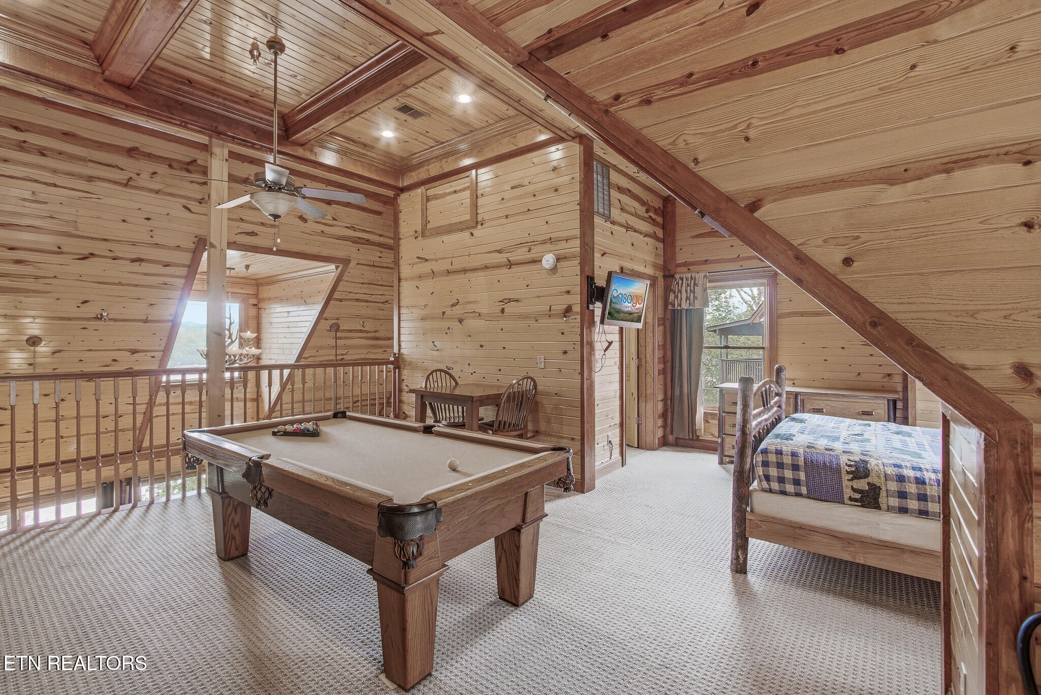 460 Big Bear Way Property Photo 23
