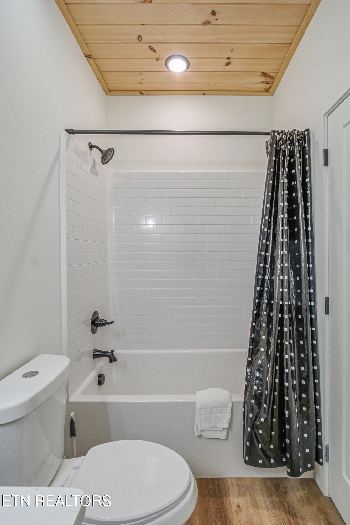 1264 Reedmont Way Property Photo 17