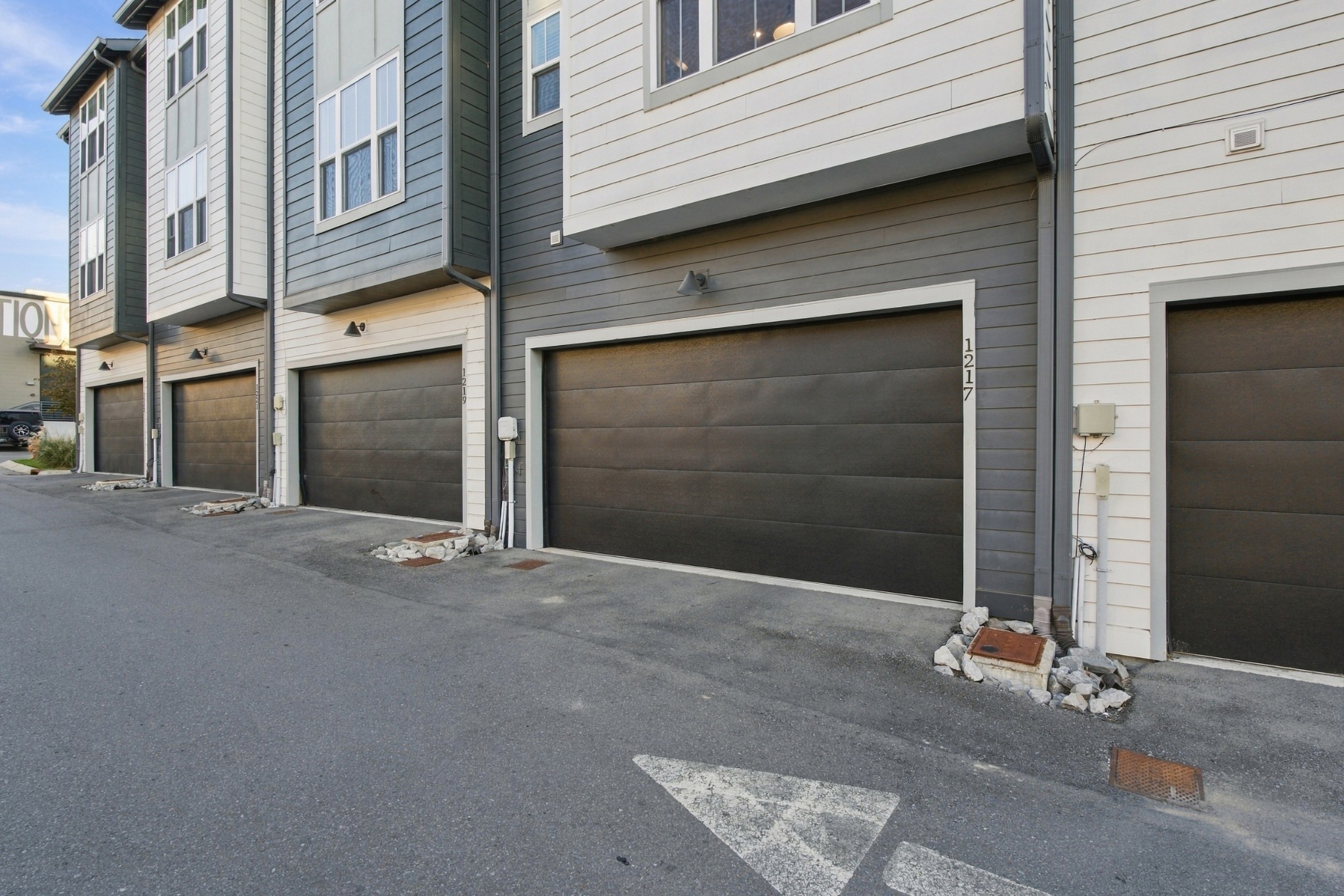 1217 Nations Dr Property Photo 28