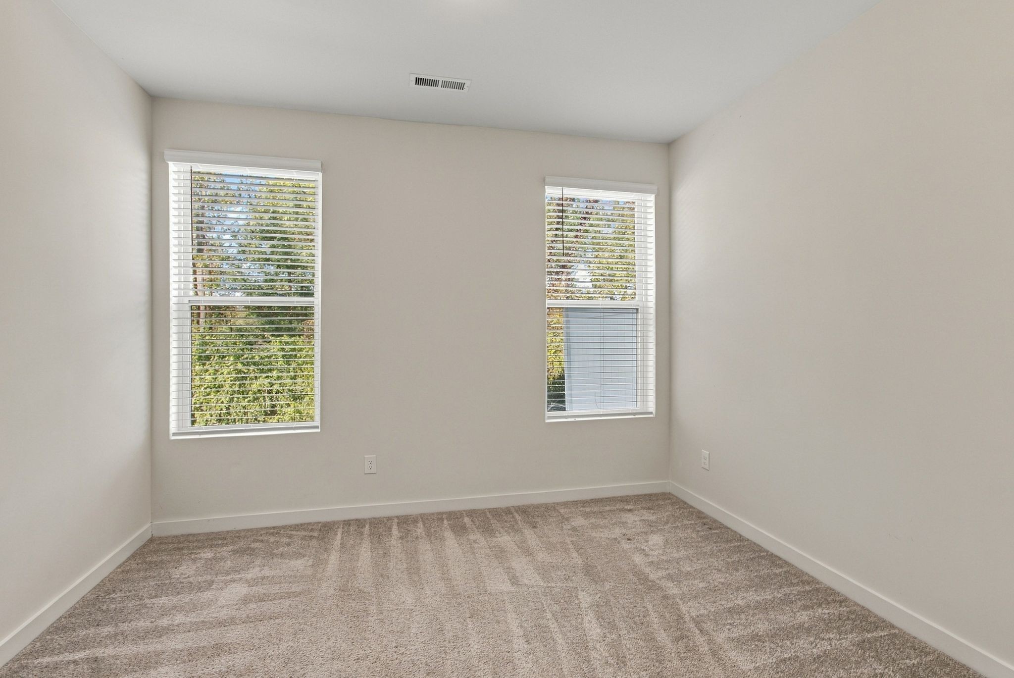 2014 Township Dr Property Photo 19