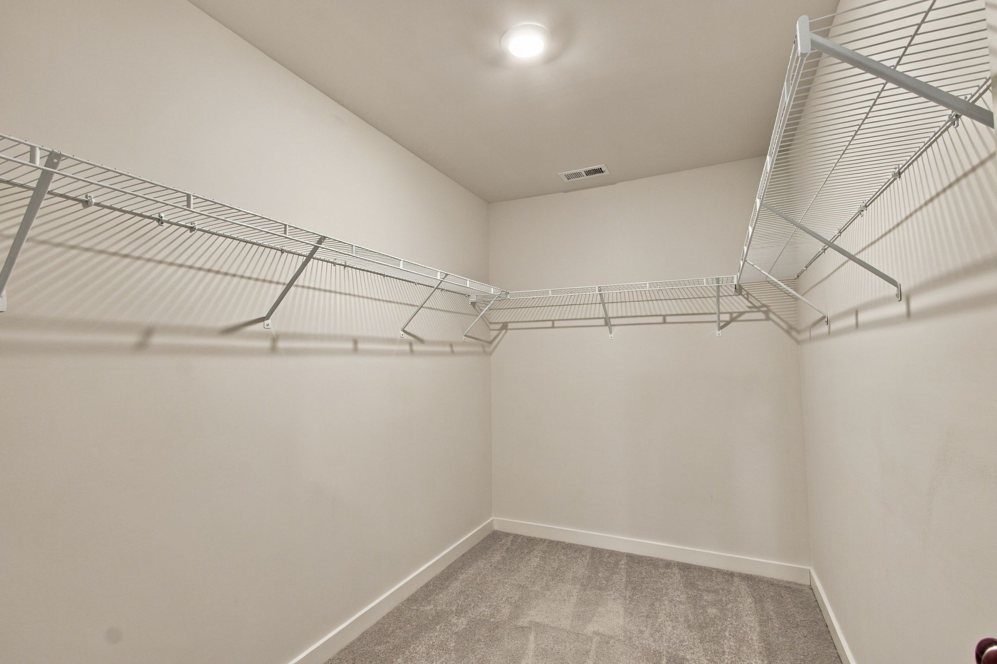 2014 Township Dr Property Photo 29