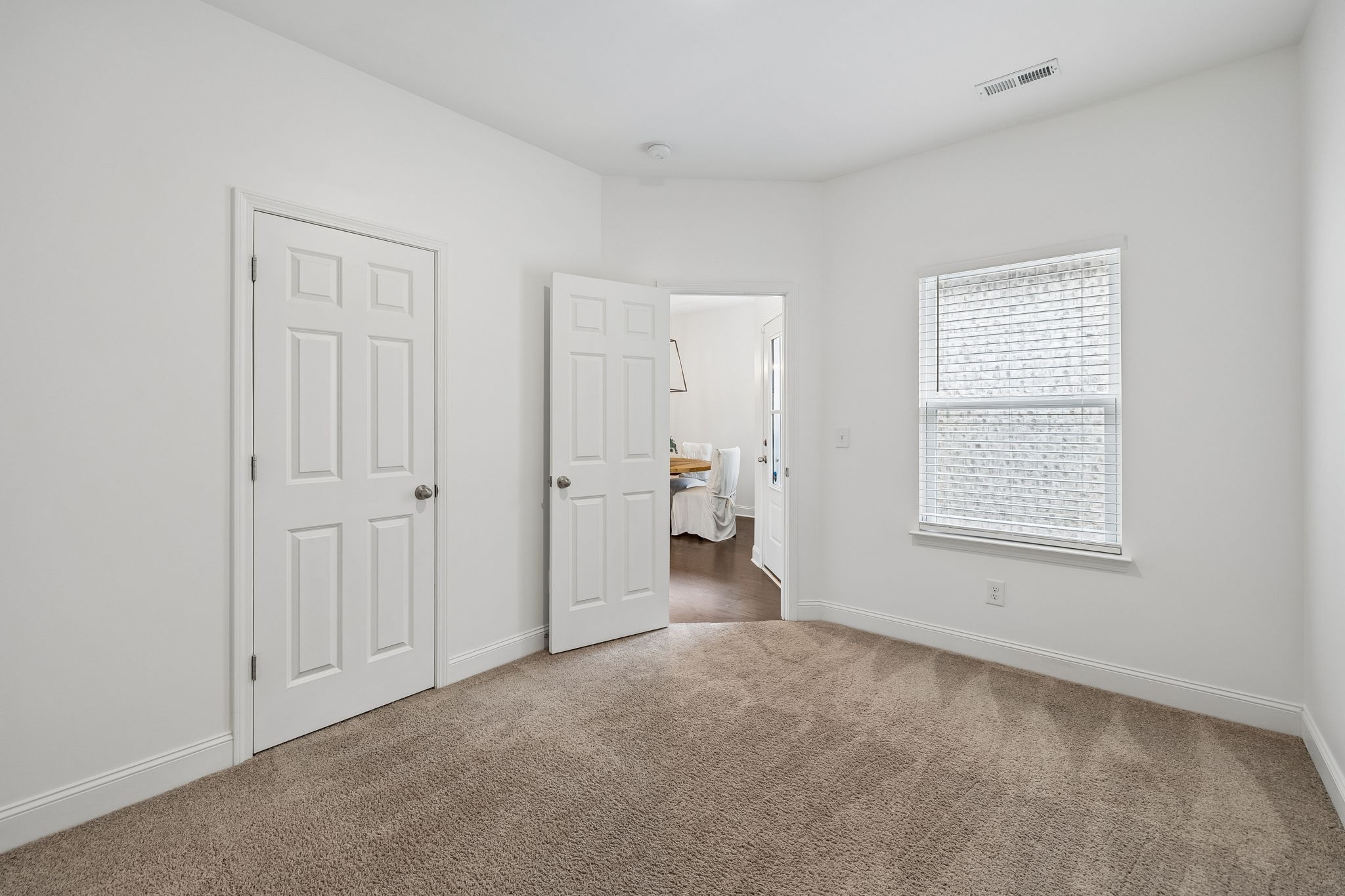 2330 Laurelstone Dr Property Photo 13