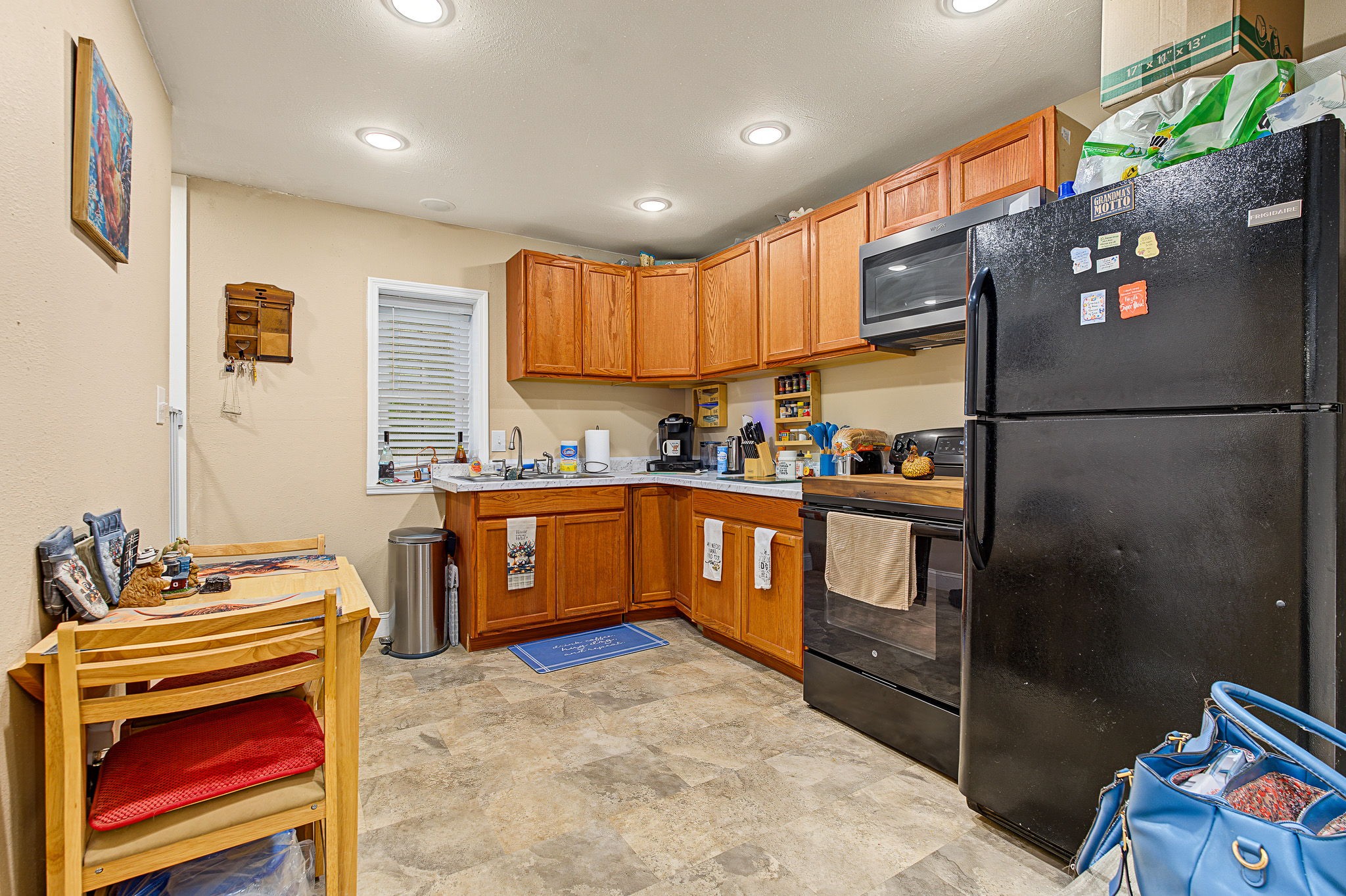 1725 Red Bone Way Property Photo 8