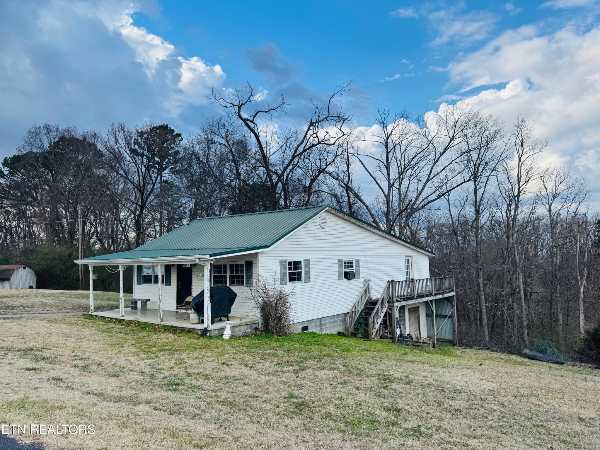 1221 Brady Rd Property Photo 1