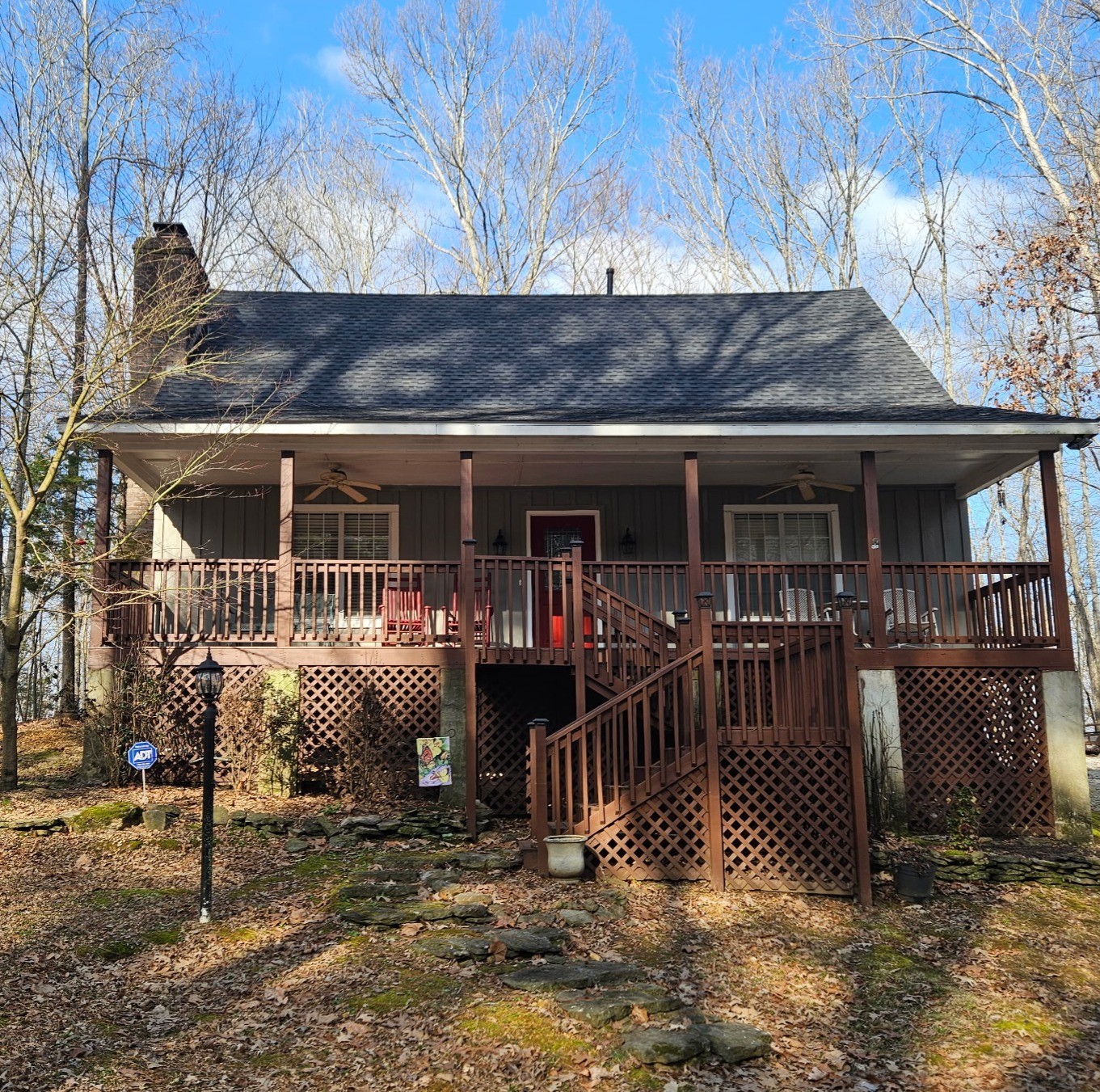 109 Arrington Ln Property Photo 1