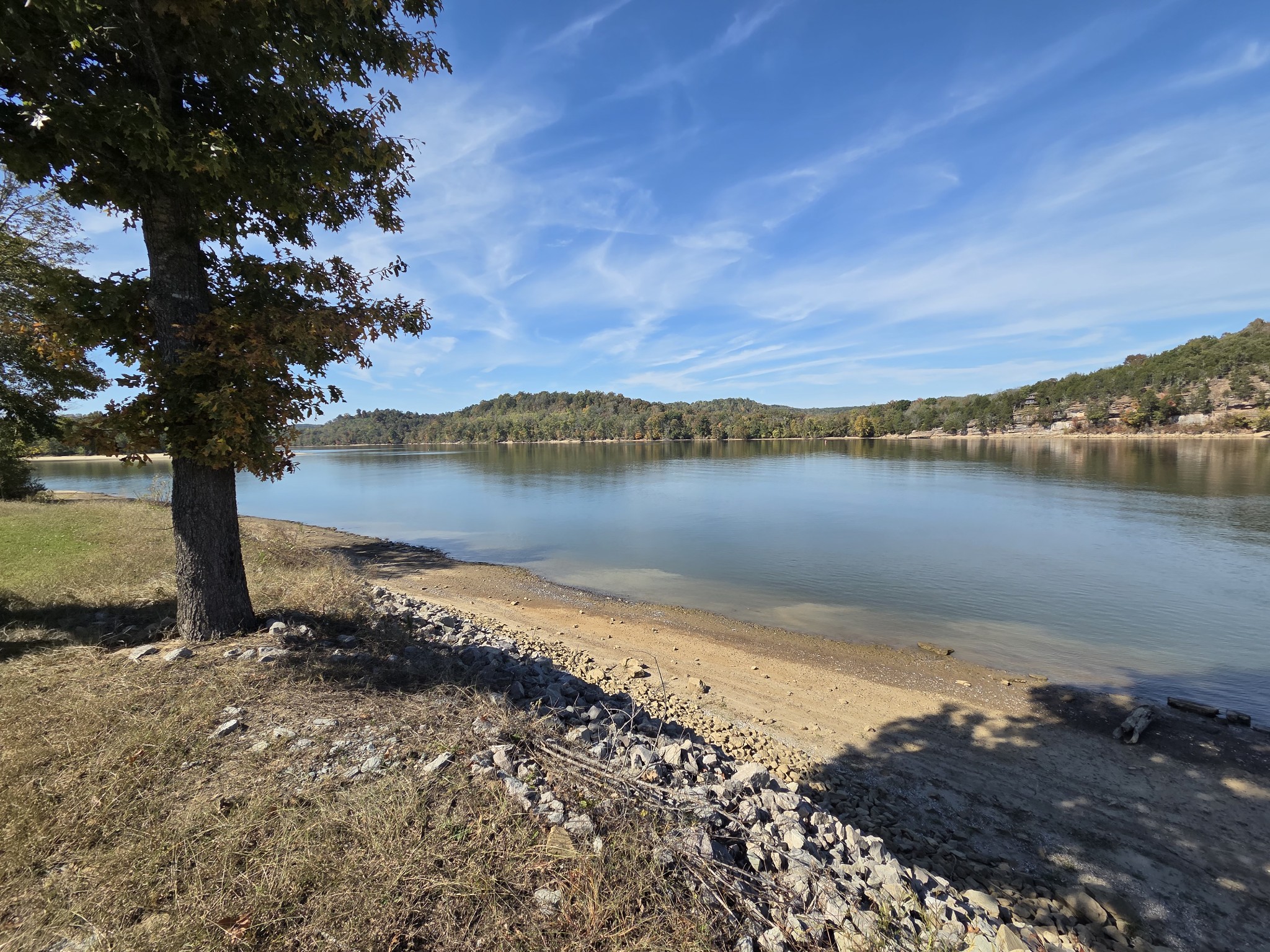 858 S River Front Dr Property Photo 1