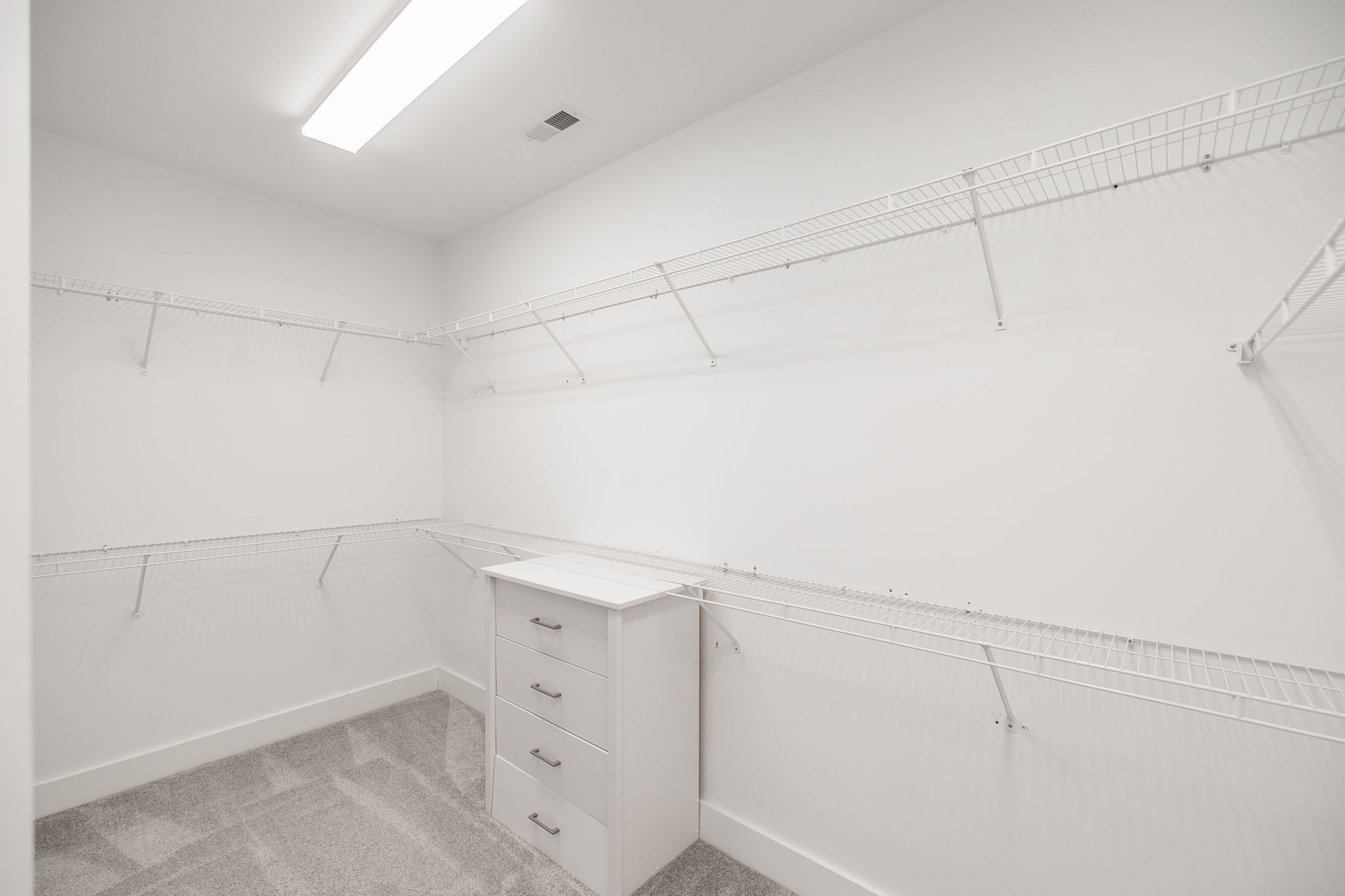 210 Woodhall Ct Property Photo 60