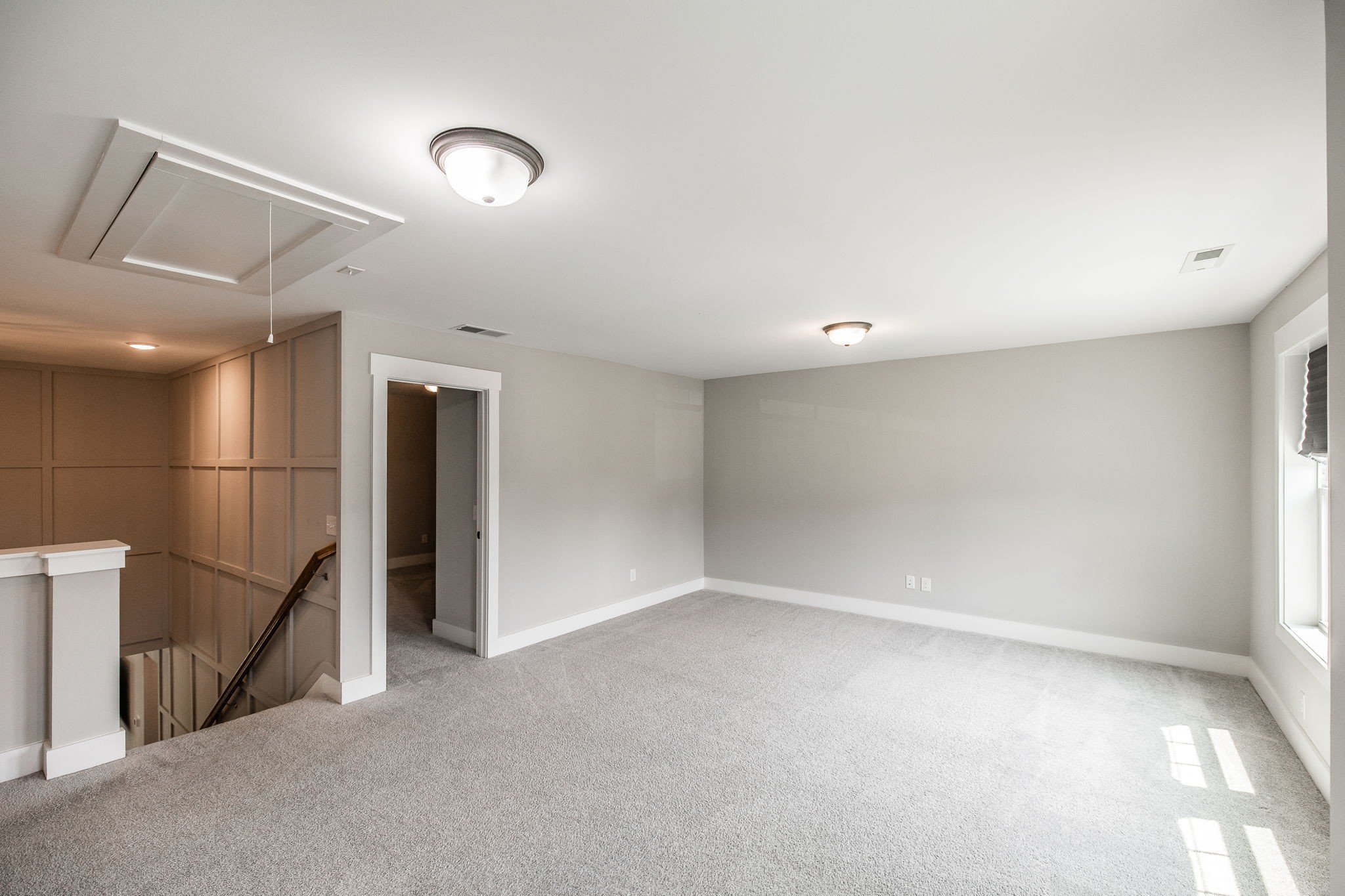 210 Woodhall Ct Property Photo 66