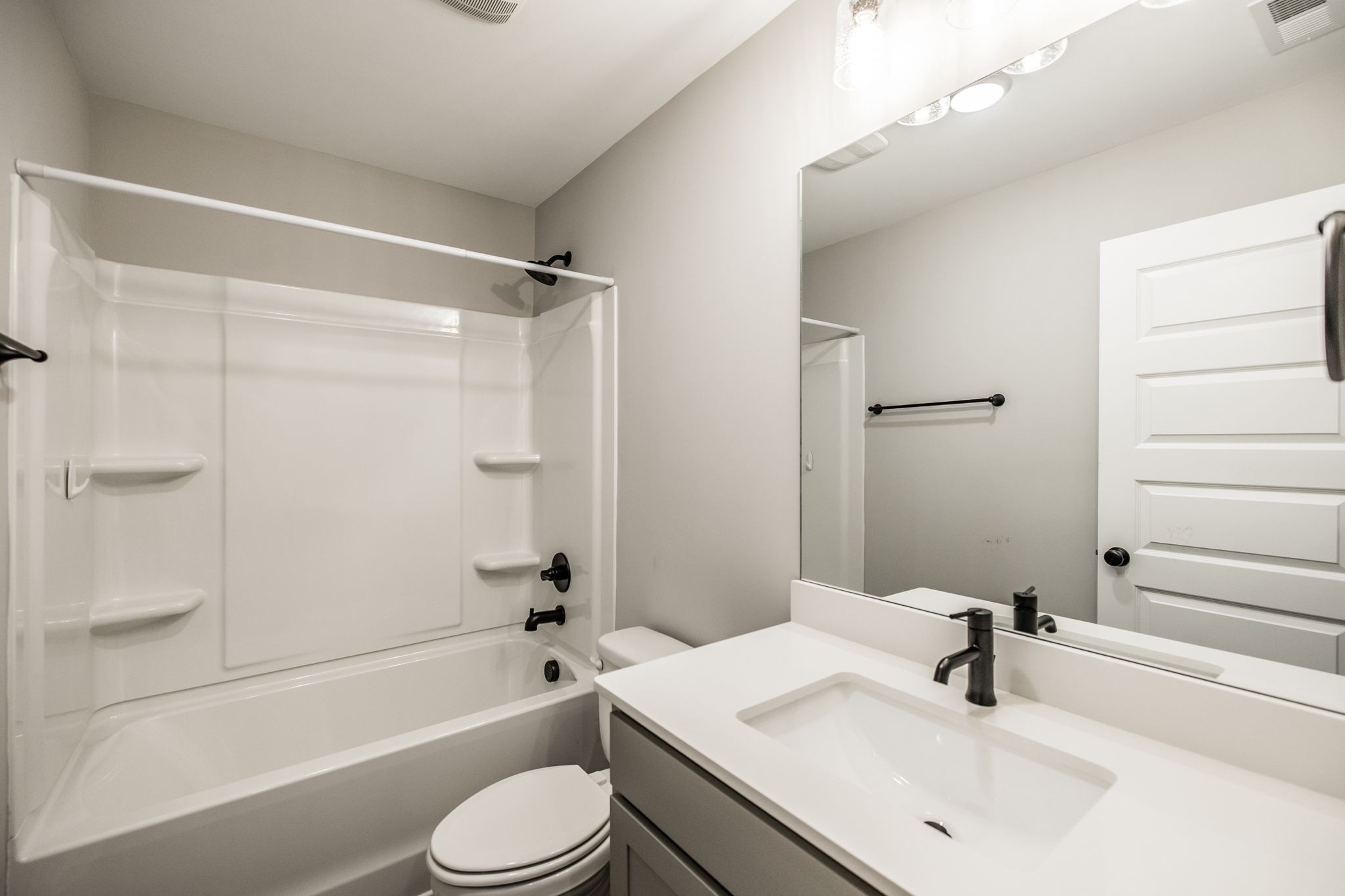 210 Woodhall Ct Property Photo 76