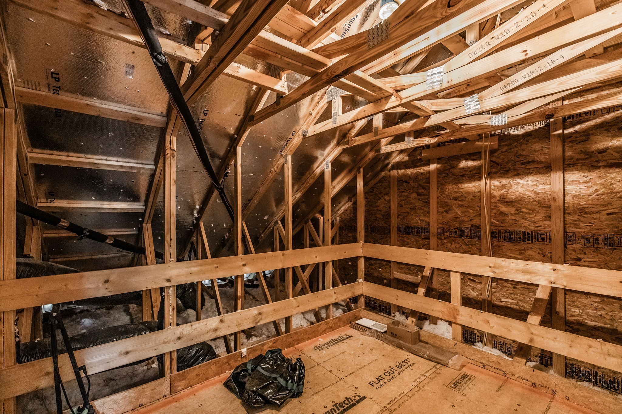 210 Woodhall Ct Property Photo 83