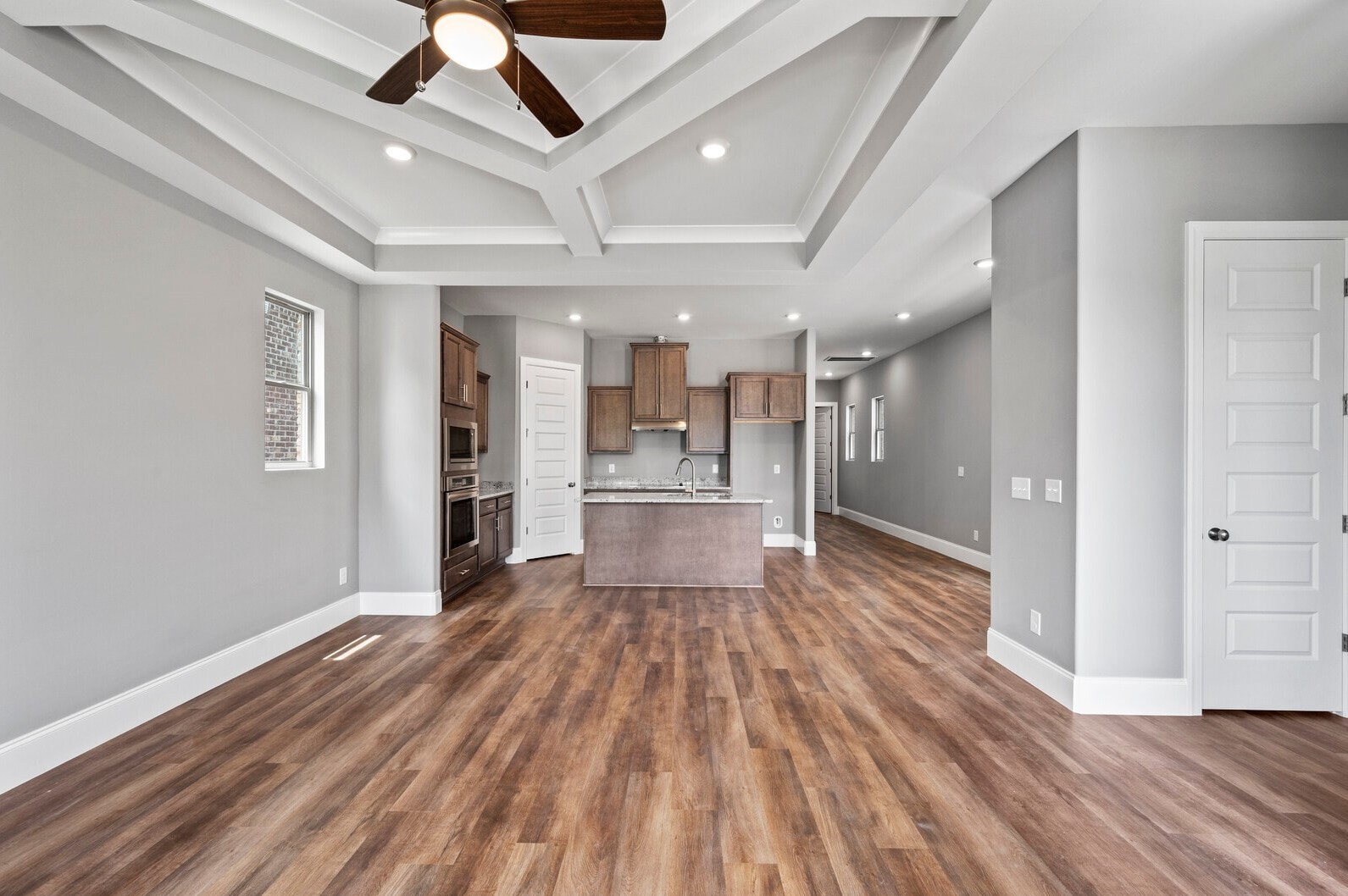 201 Madelaine Way Property Photo 14