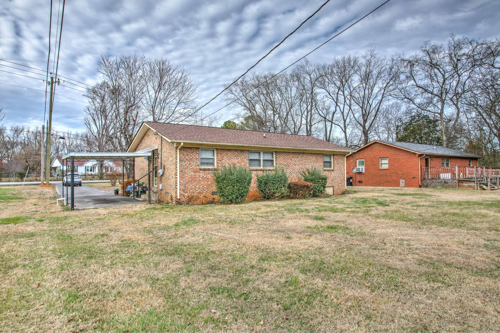 8902 Burleson Ln Property Photo 4