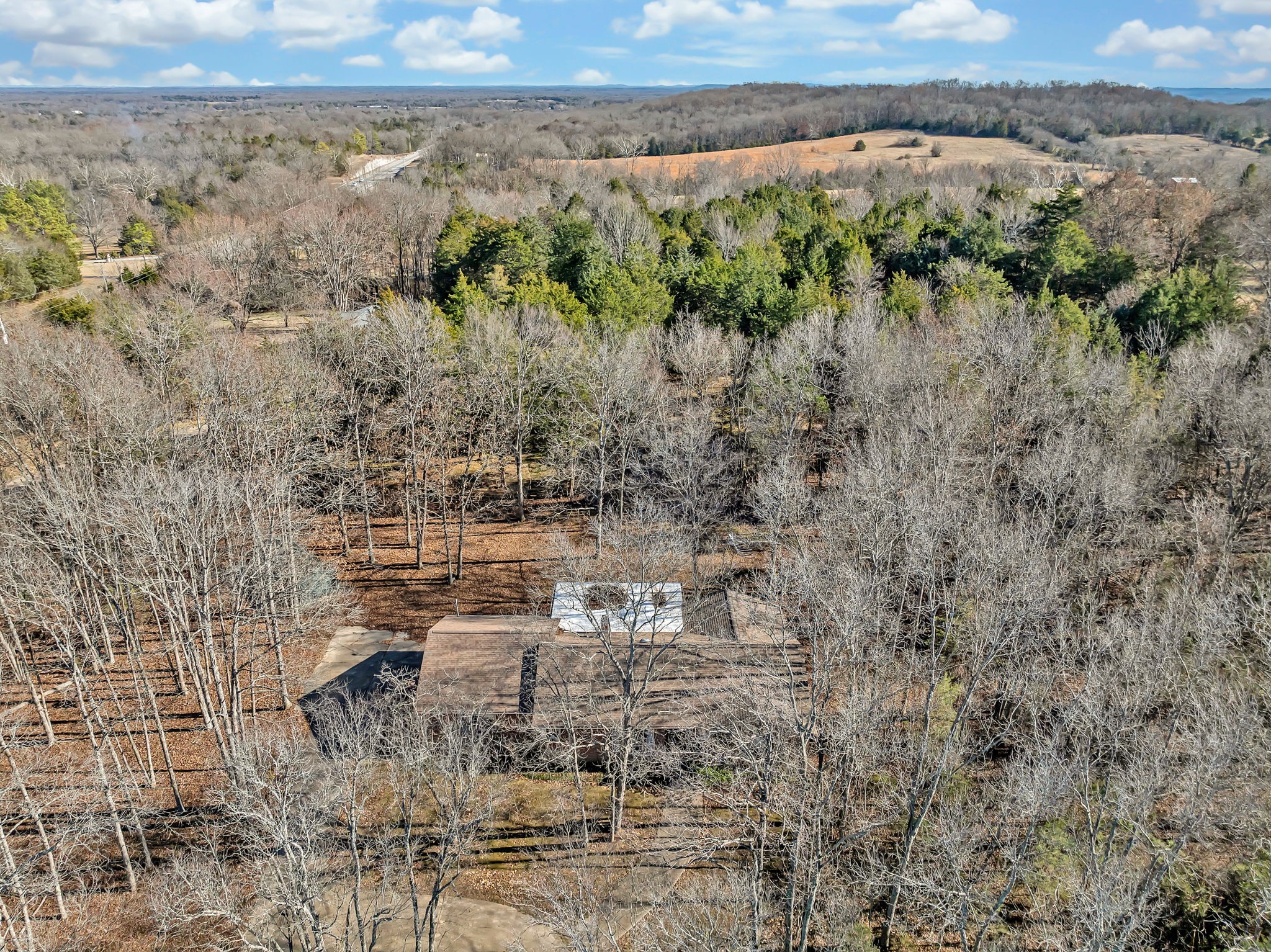 2027 New Columbia Hwy Property Photo 36