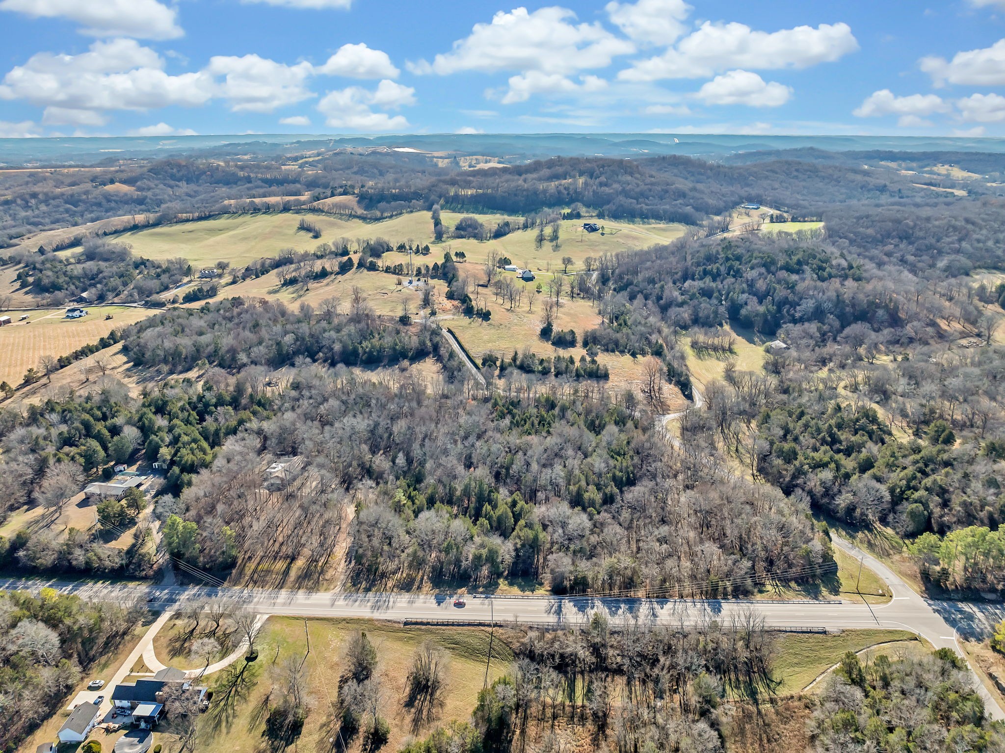 2027 New Columbia Hwy Property Photo 39