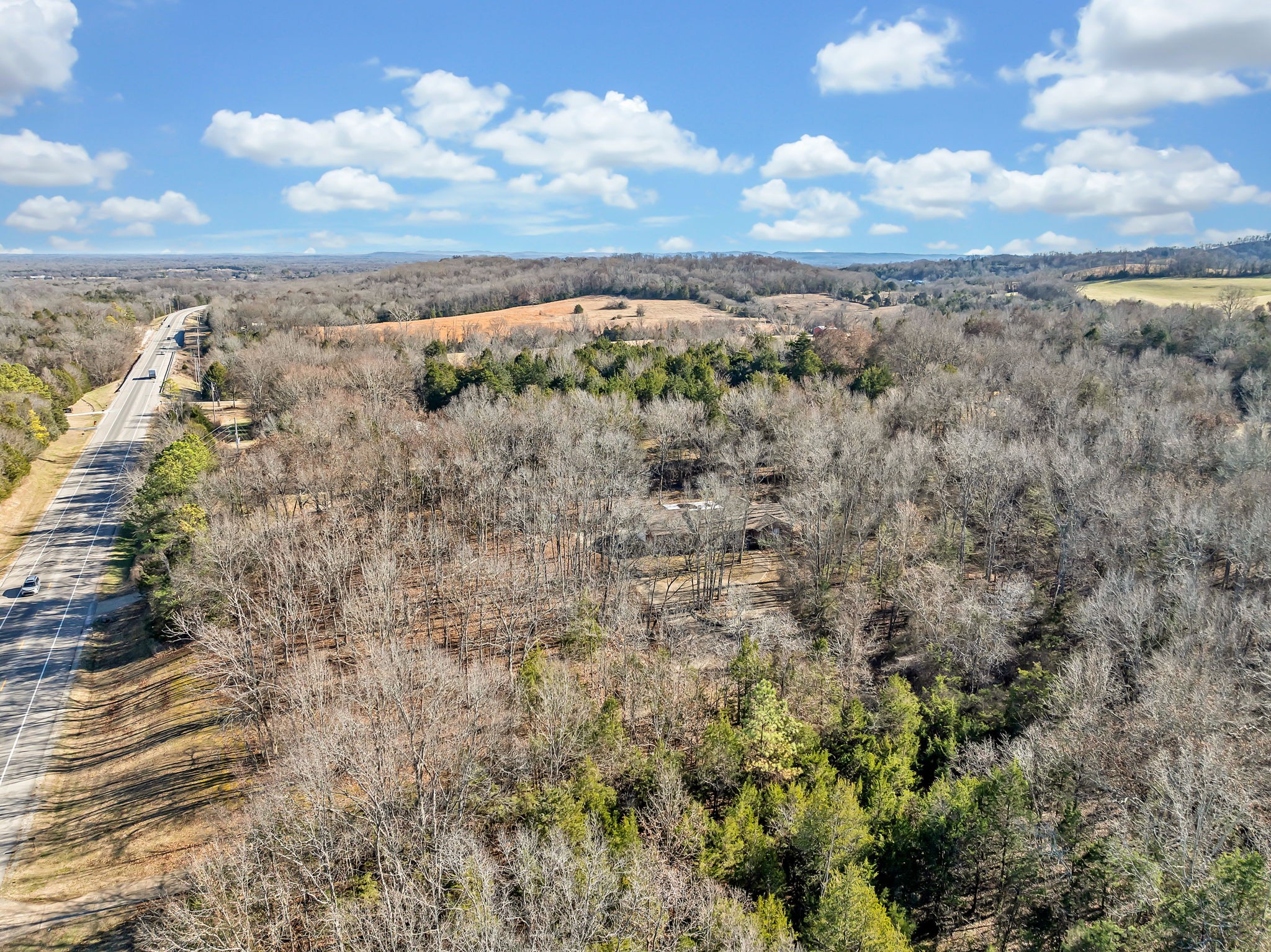 2027 New Columbia Hwy Property Photo 47