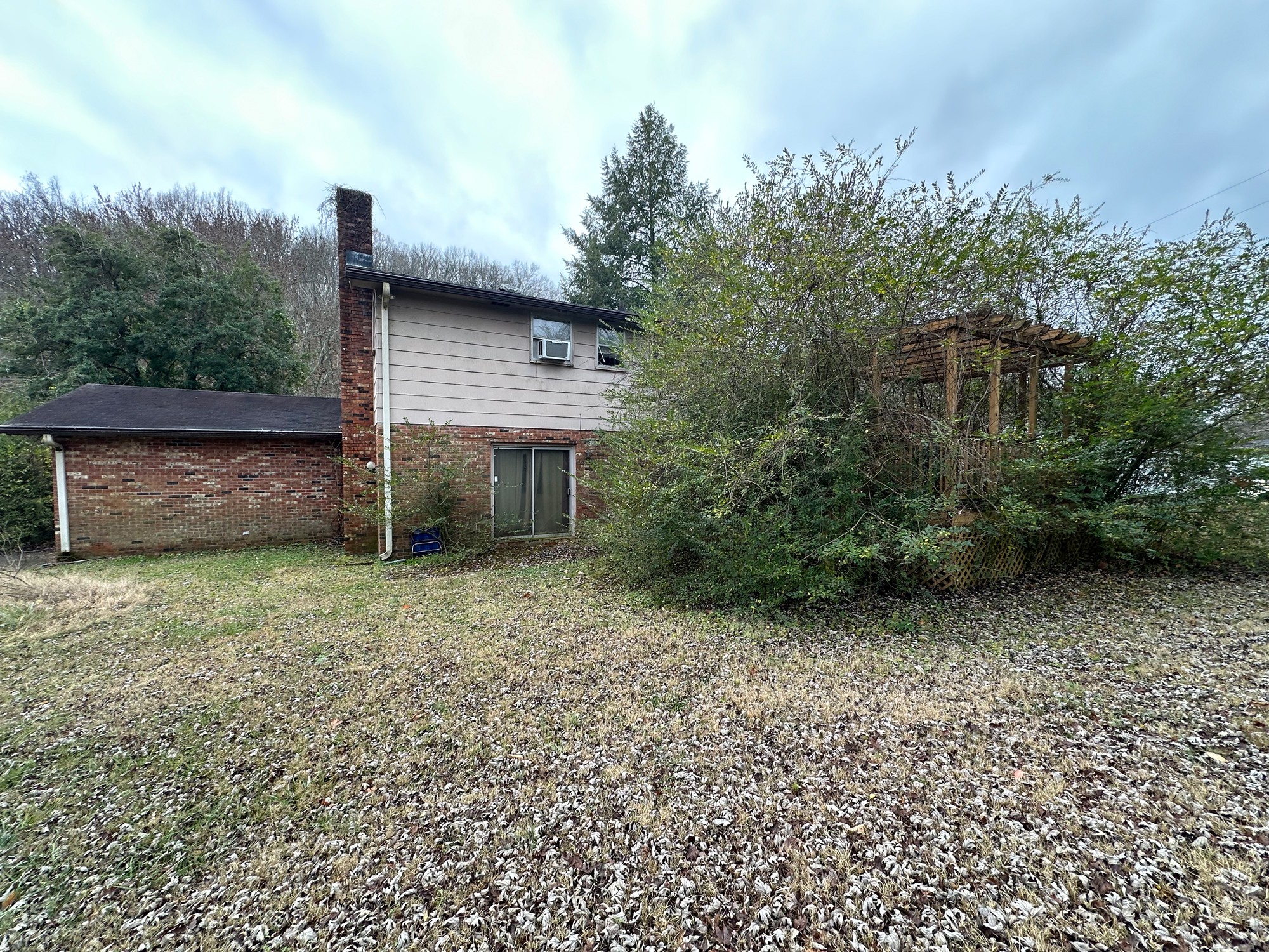 211 Dry Creek Rd Property Photo 3