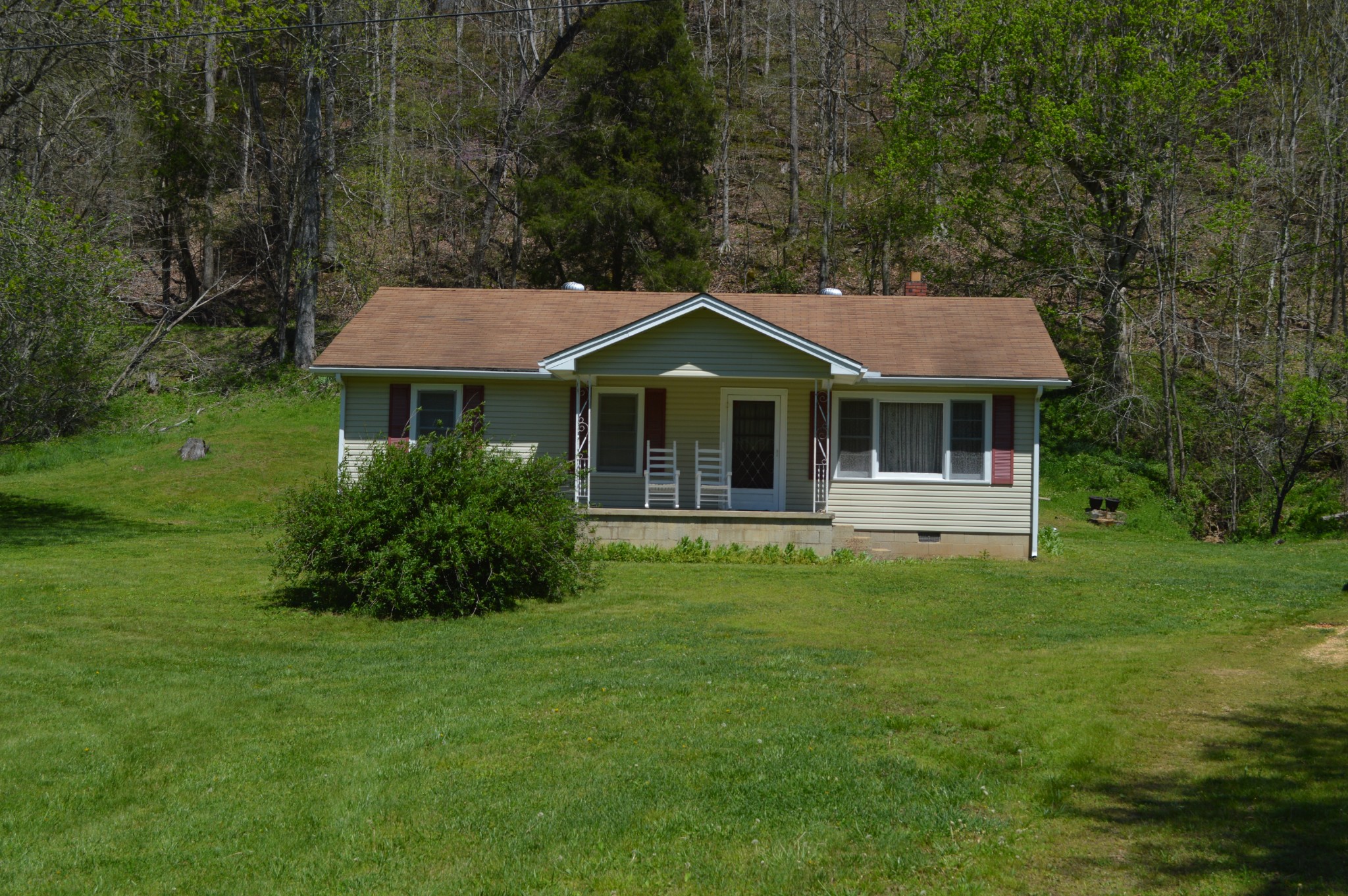 5485 Highway 412 Property Photo 3