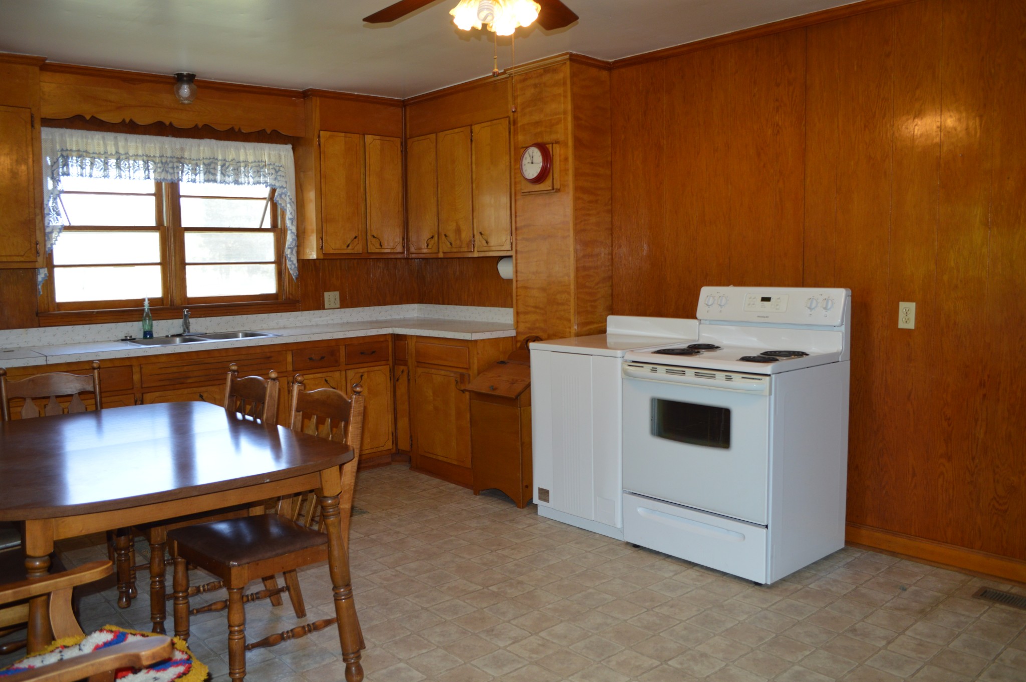 5485 Highway 412 Property Photo 9