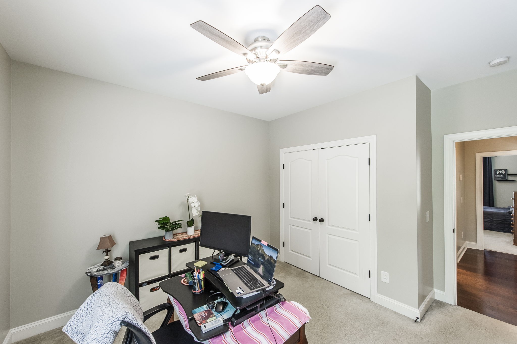 1042 Tower Hill Ln Property Photo 27
