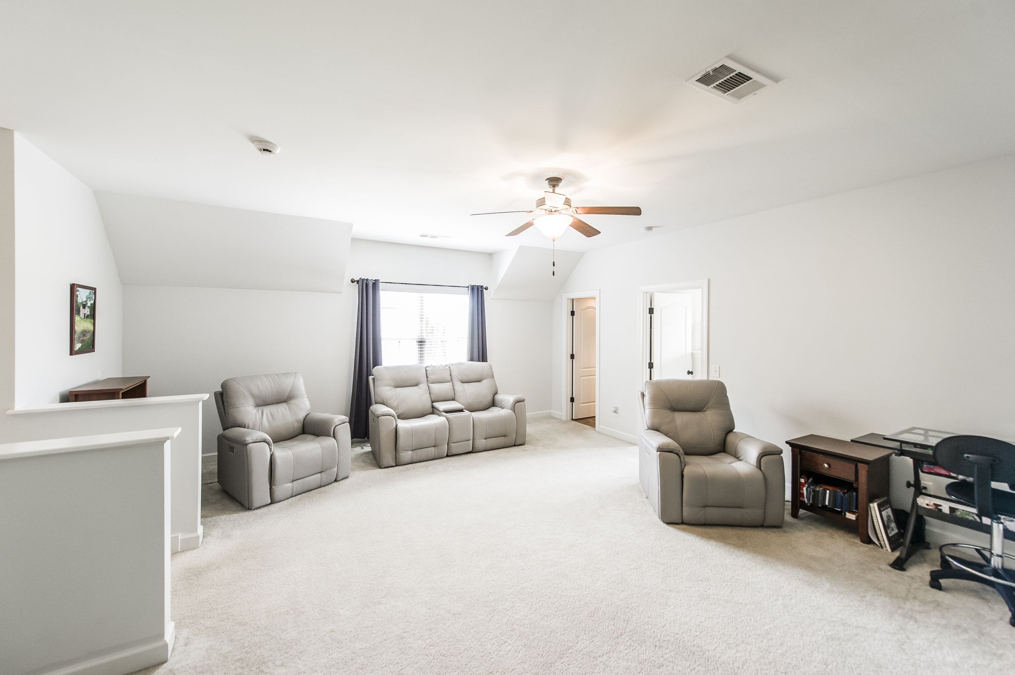 1042 Tower Hill Ln Property Photo 63