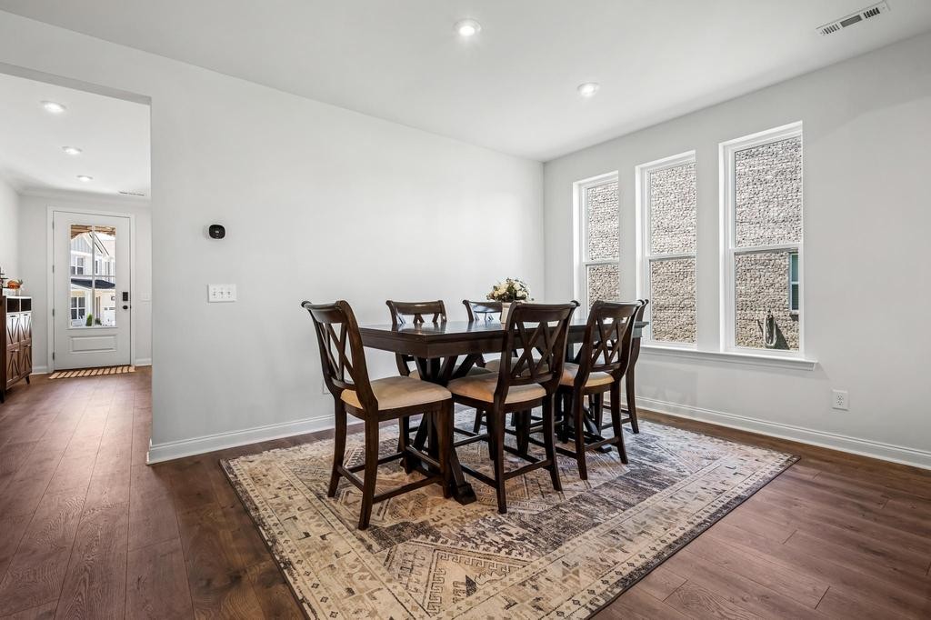 1813 Ableson Way Property Photo 11
