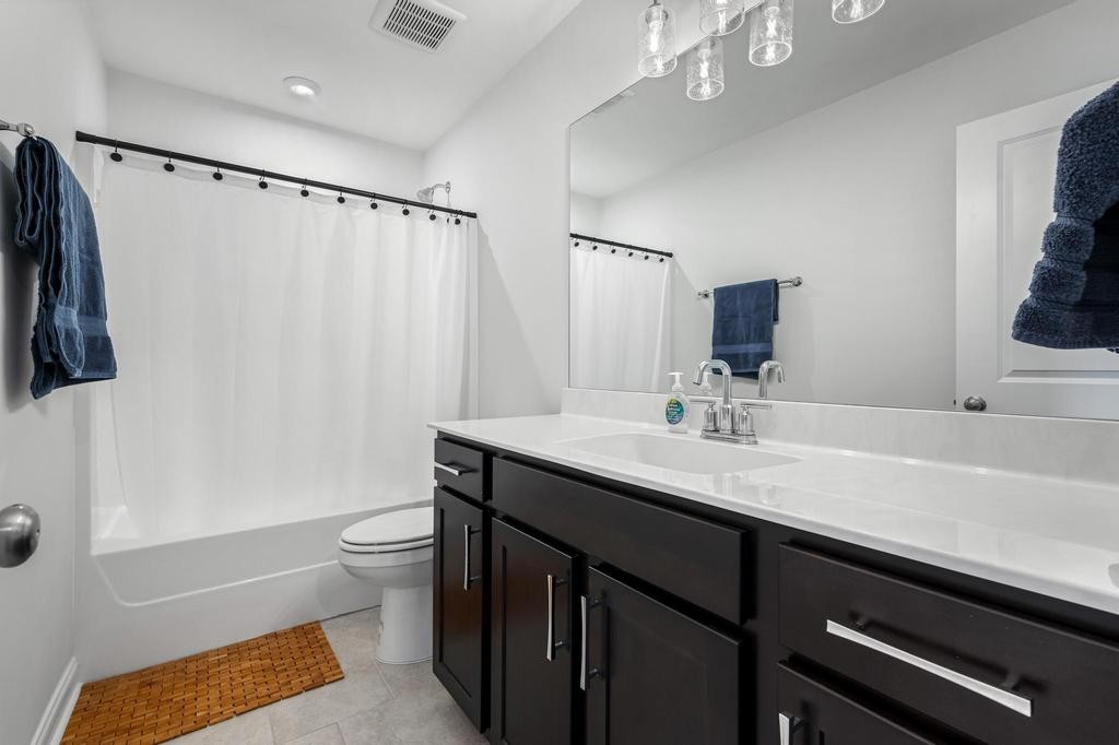1813 Ableson Way Property Photo 36