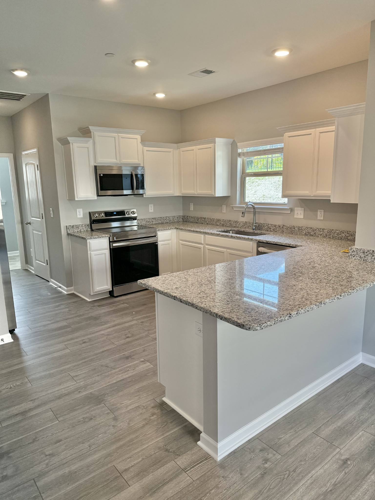1167 Amber Hills Drive Property Photo 5