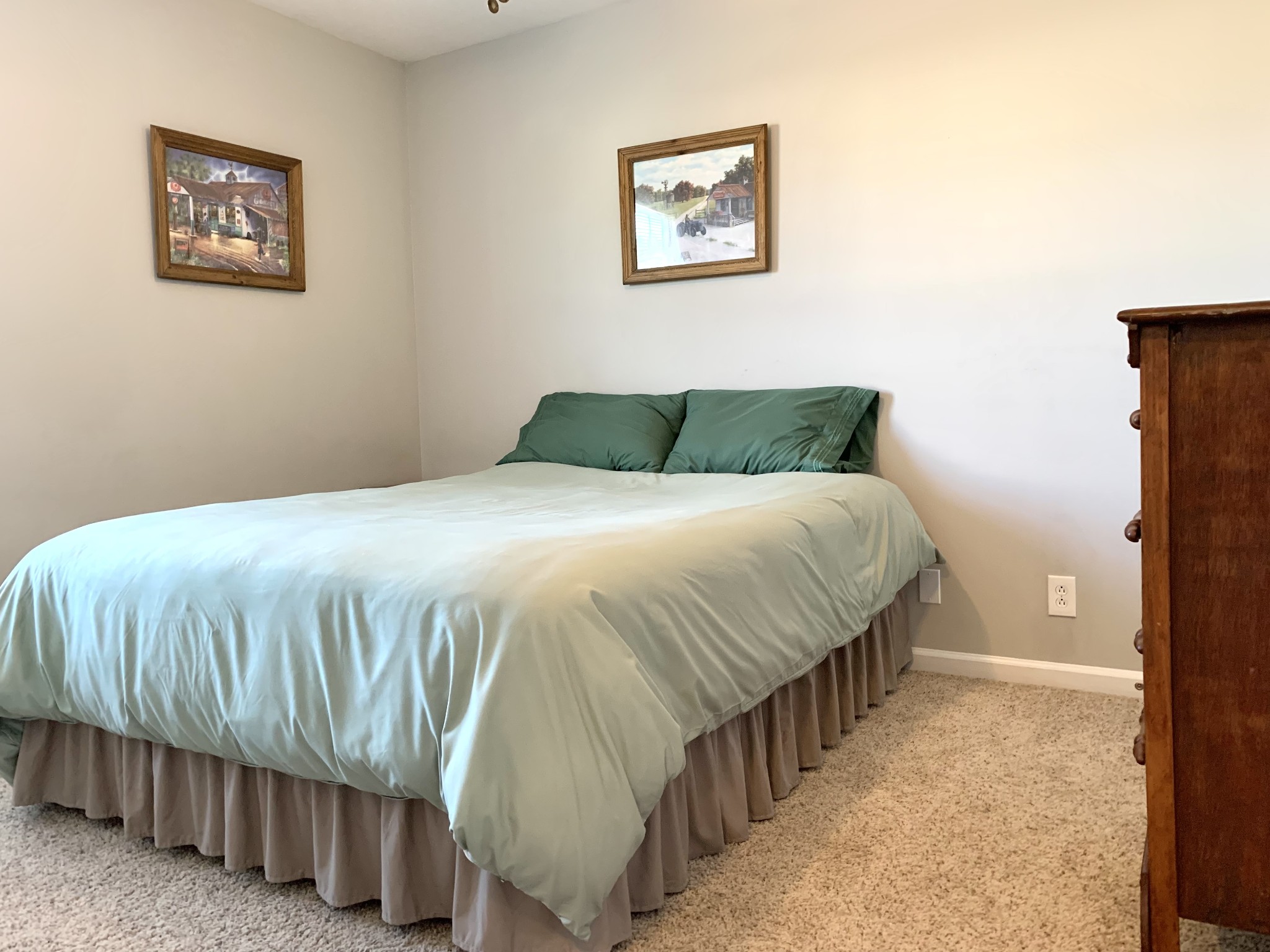 556 Oakmont Dr Property Photo 22
