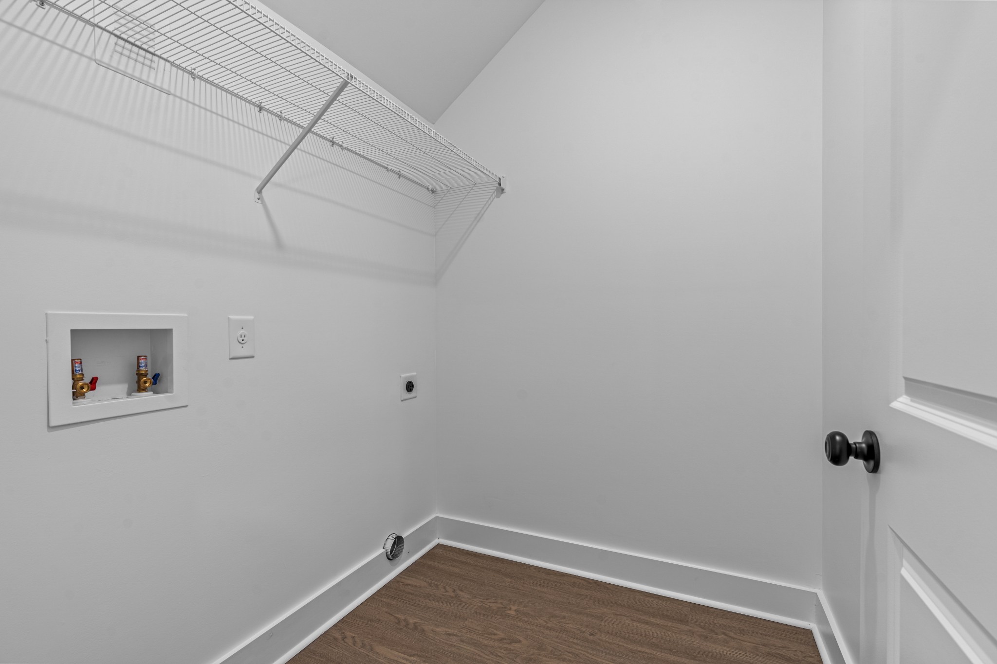 621 S Wall St Property Photo 7