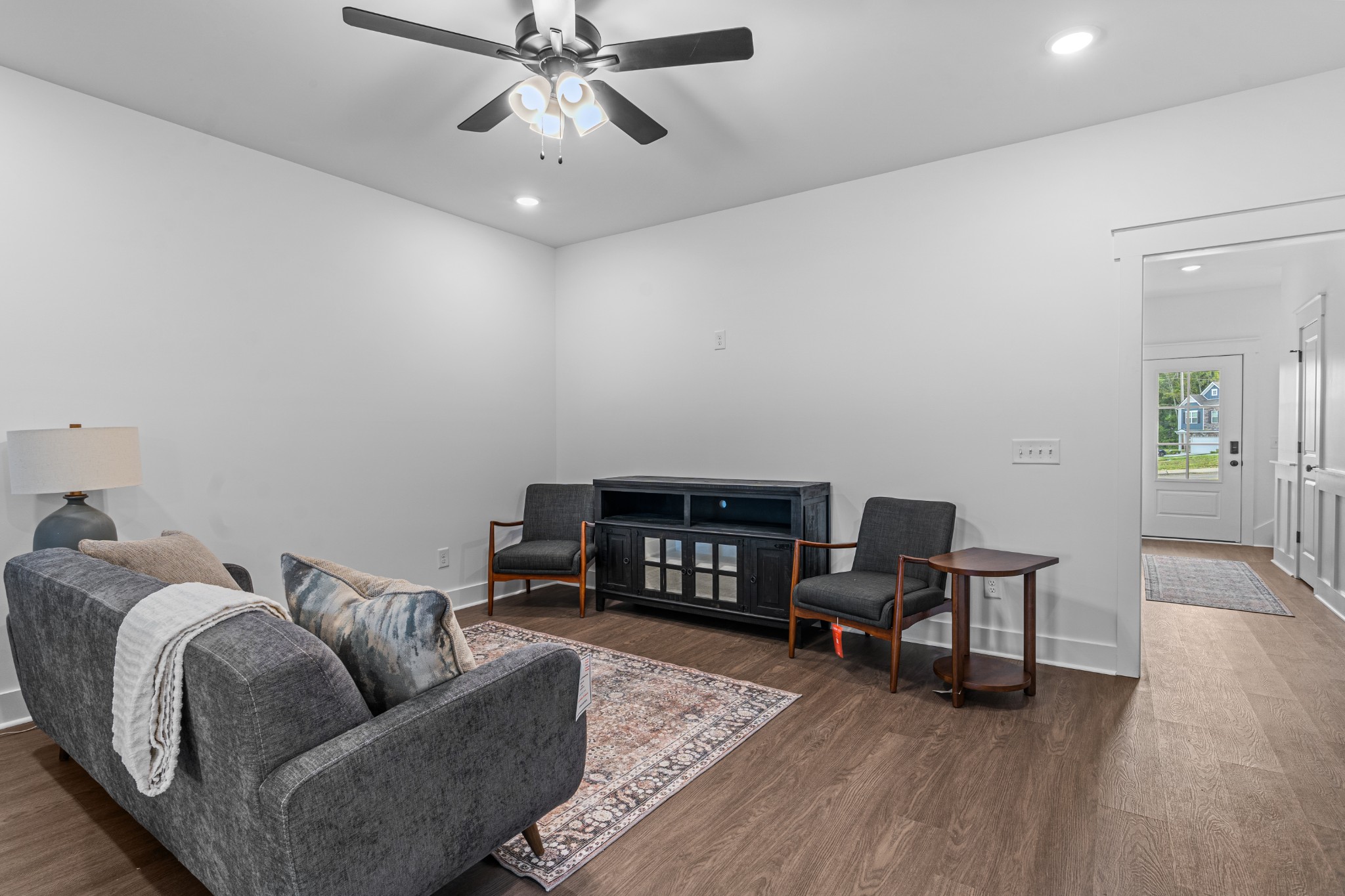 621 S Wall St Property Photo 10