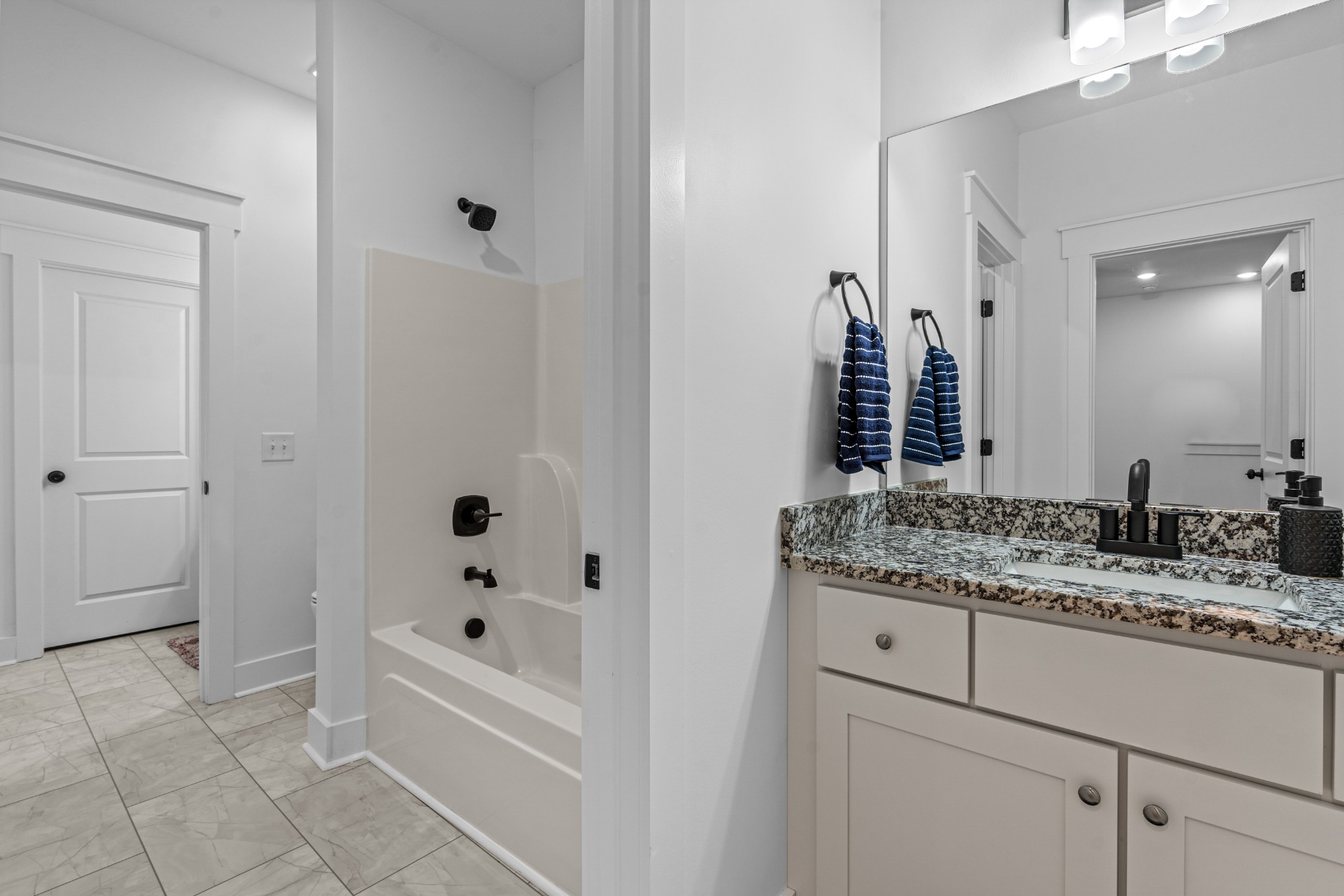 621 S Wall St Property Photo 40