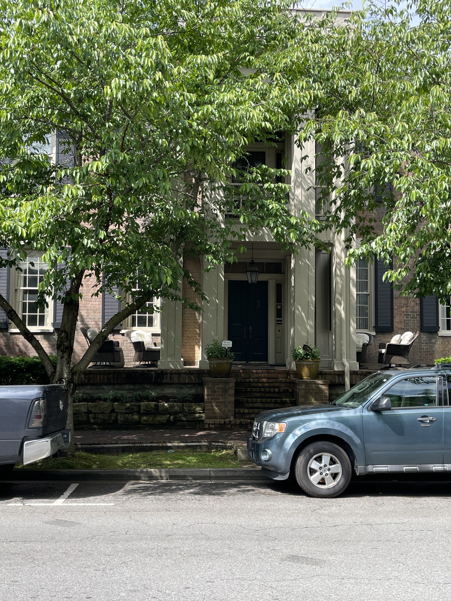 137 3rd Ave Property Photo 3