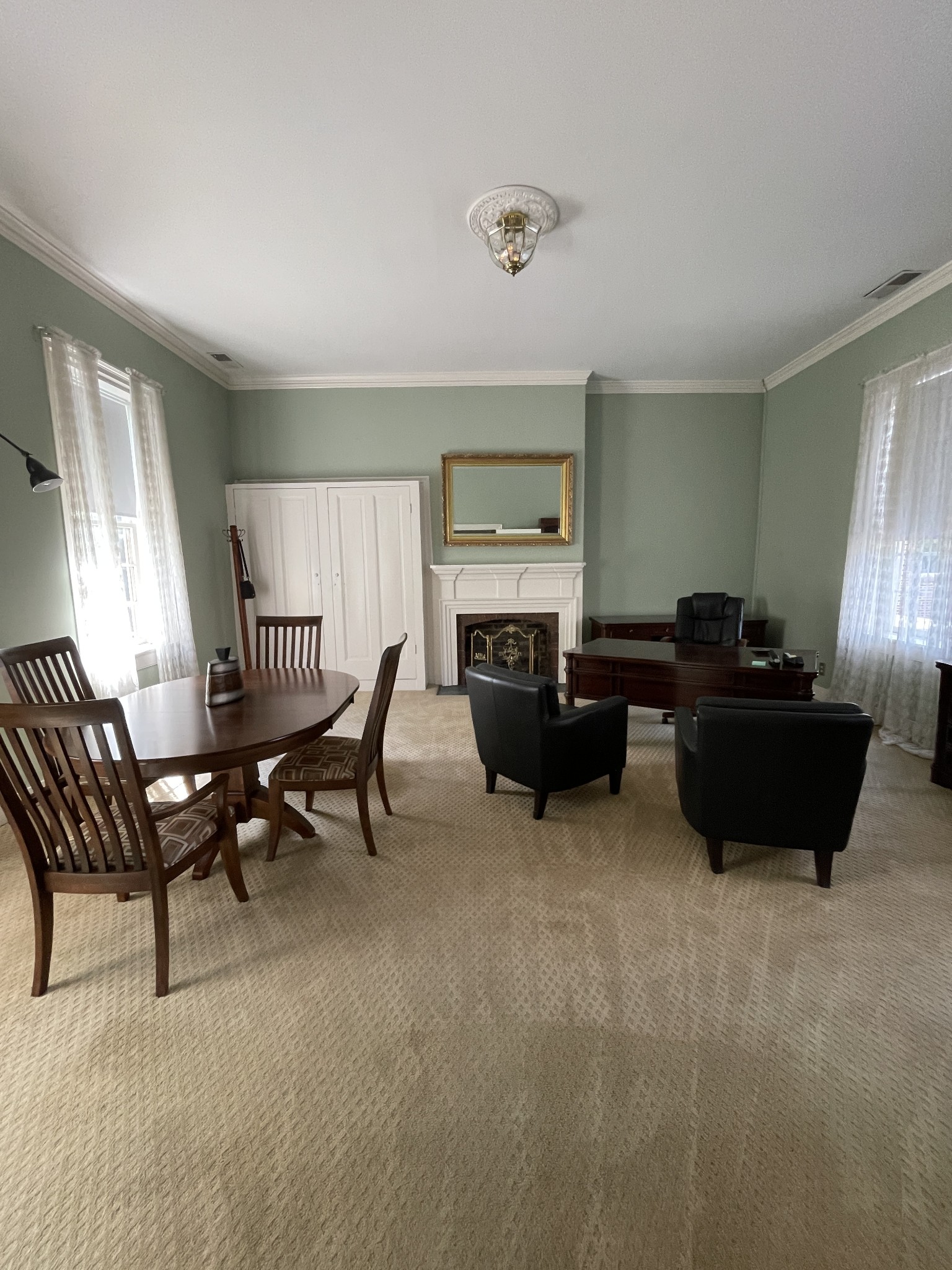 137 3rd Ave Property Photo 6