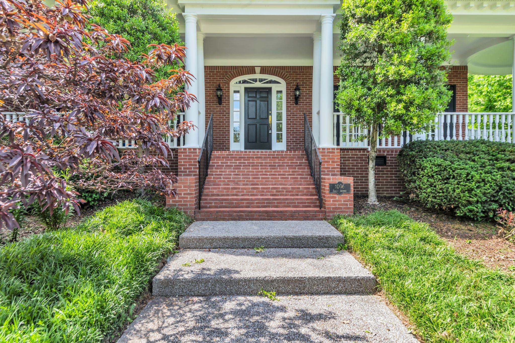 1006 Falls Ave Property Photo 5