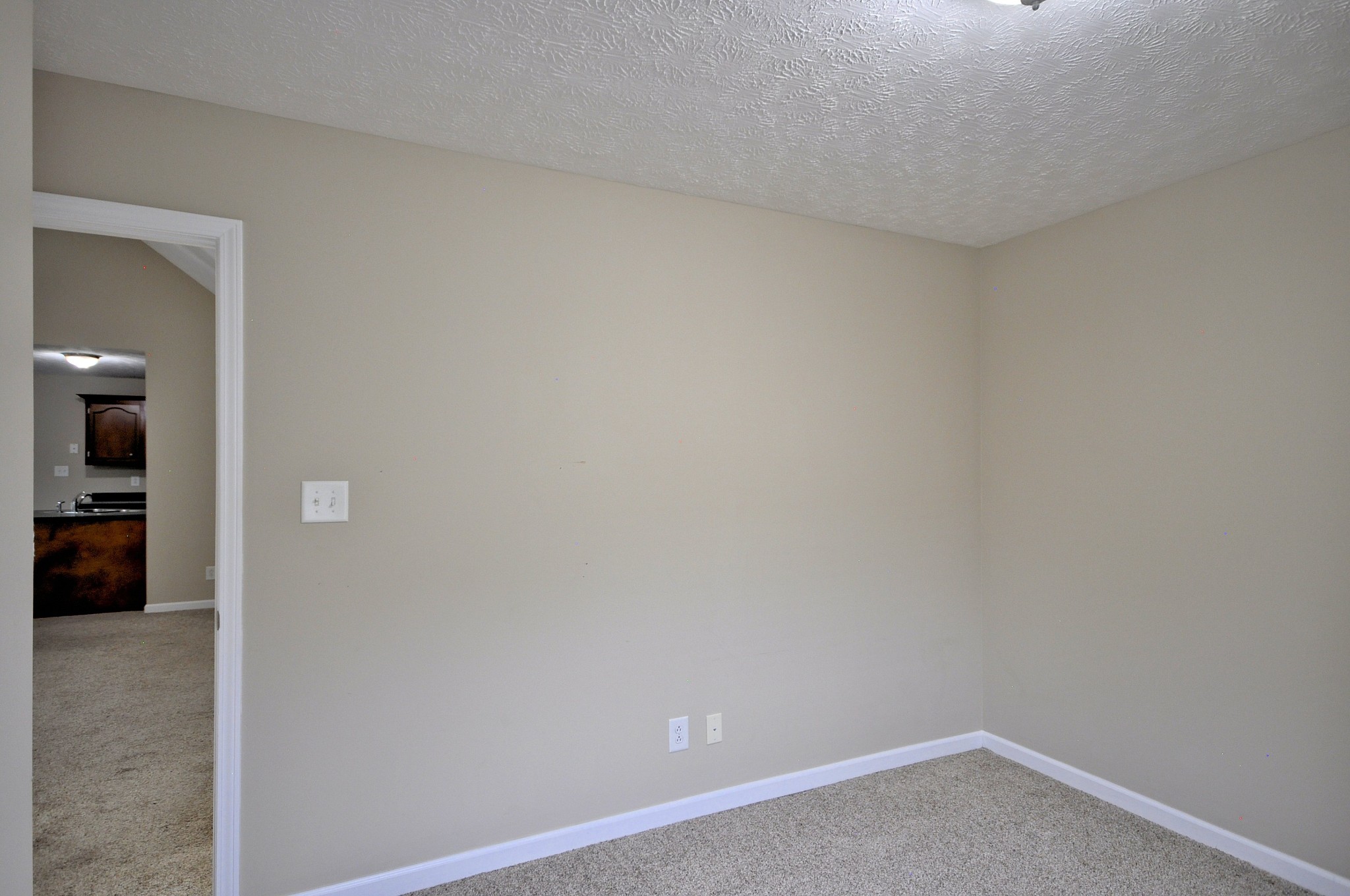 880 Cindy Jo Ct Property Photo 6