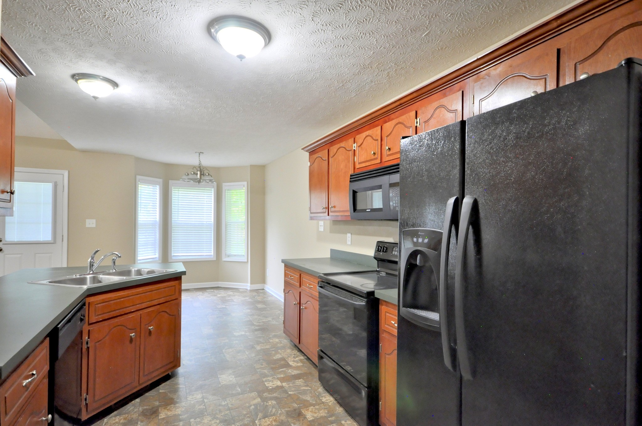 880 Cindy Jo Ct Property Photo 24