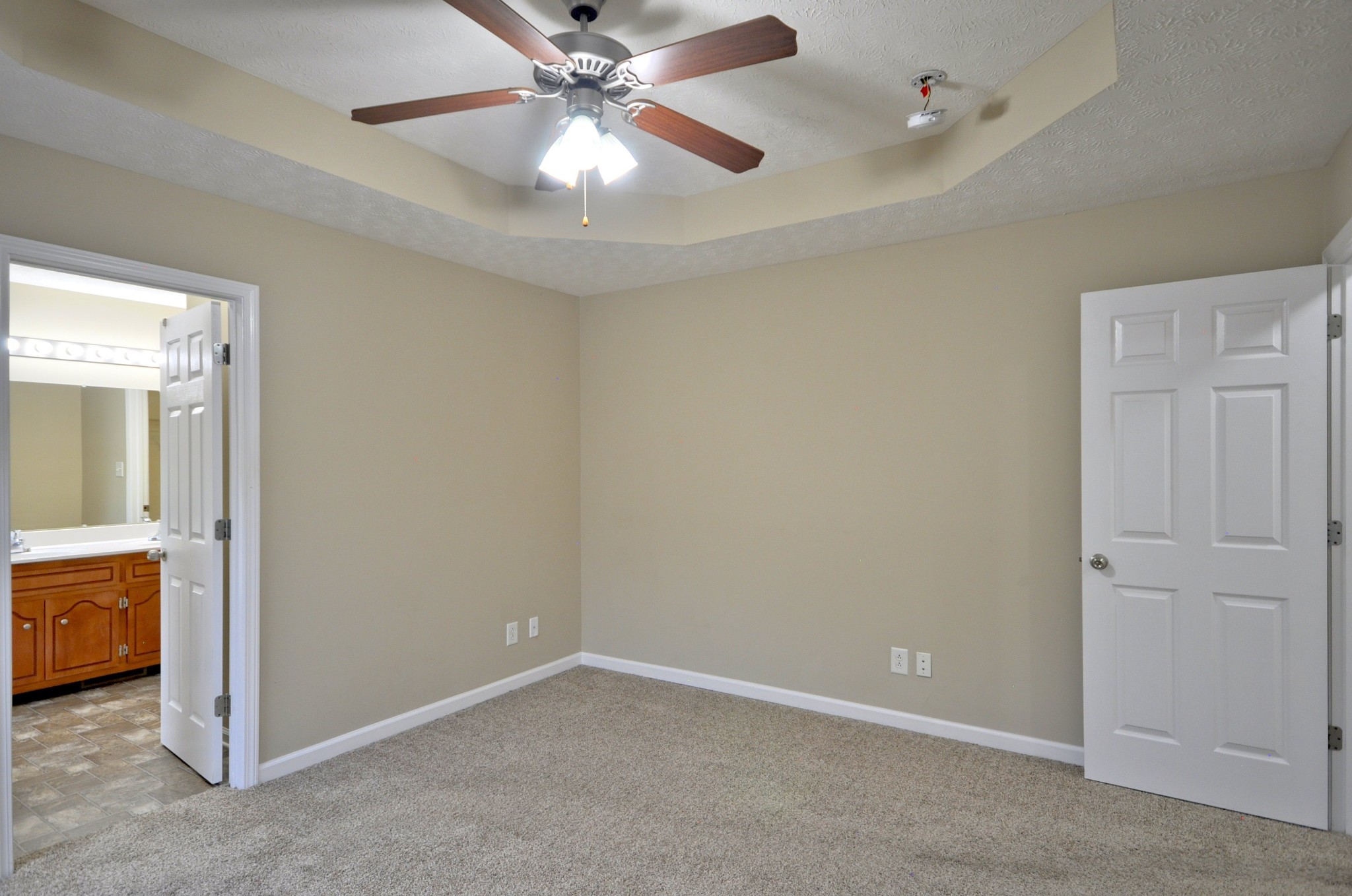 880 Cindy Jo Ct Property Photo 28