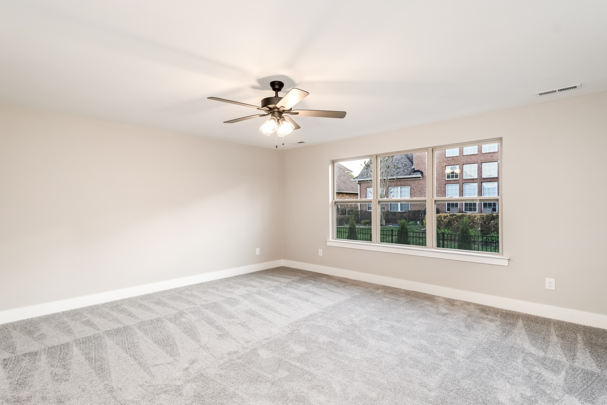 2063 Blackstone Drive Property Photo 31
