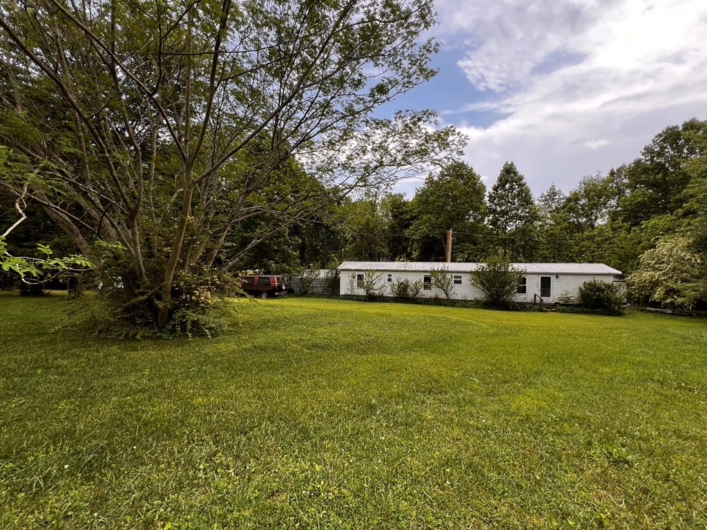 2922 Oakdale Cir Property Photo 4