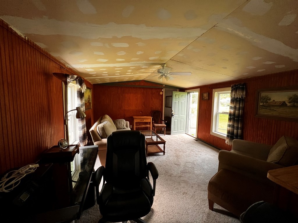 2922 Oakdale Cir Property Photo 15