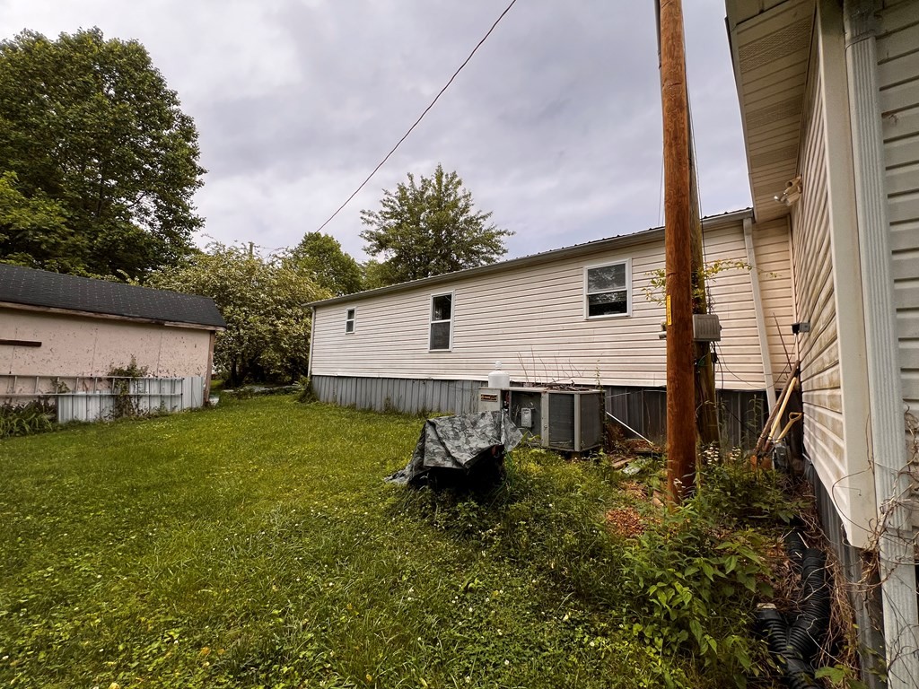 2922 Oakdale Cir Property Photo 48