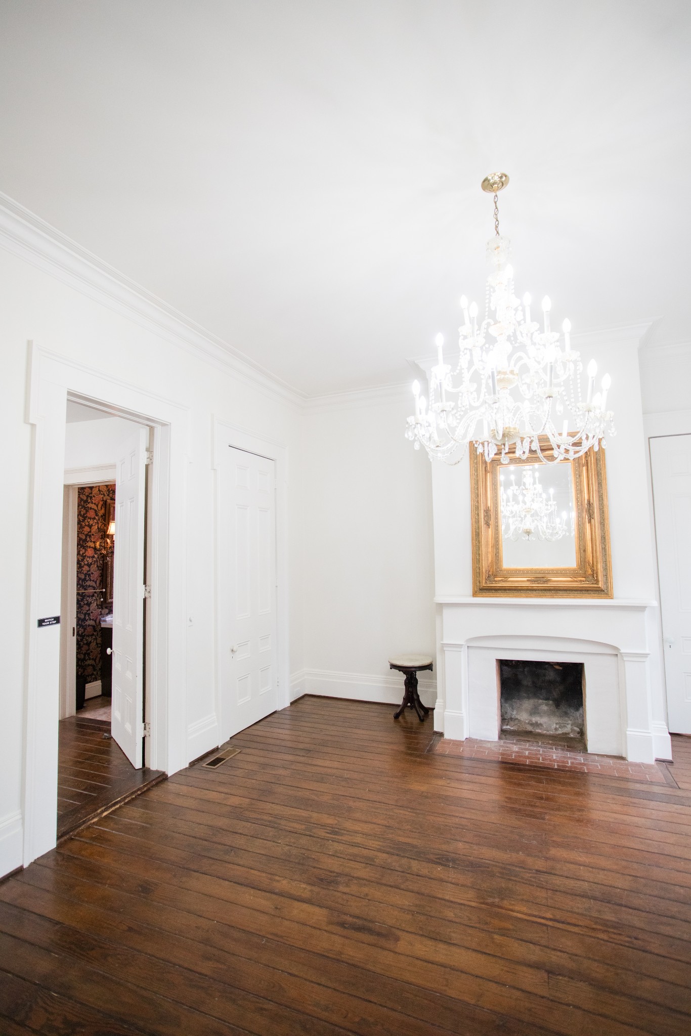 508 Main St, W Property Photo 31