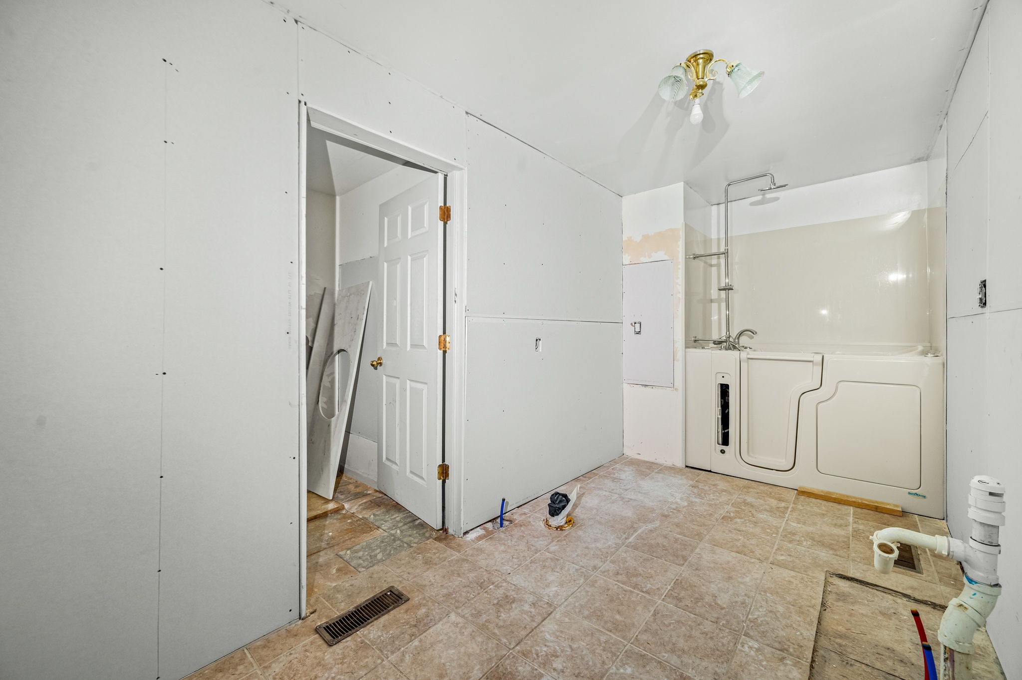 5530 Nw Broad St Property Photo 31