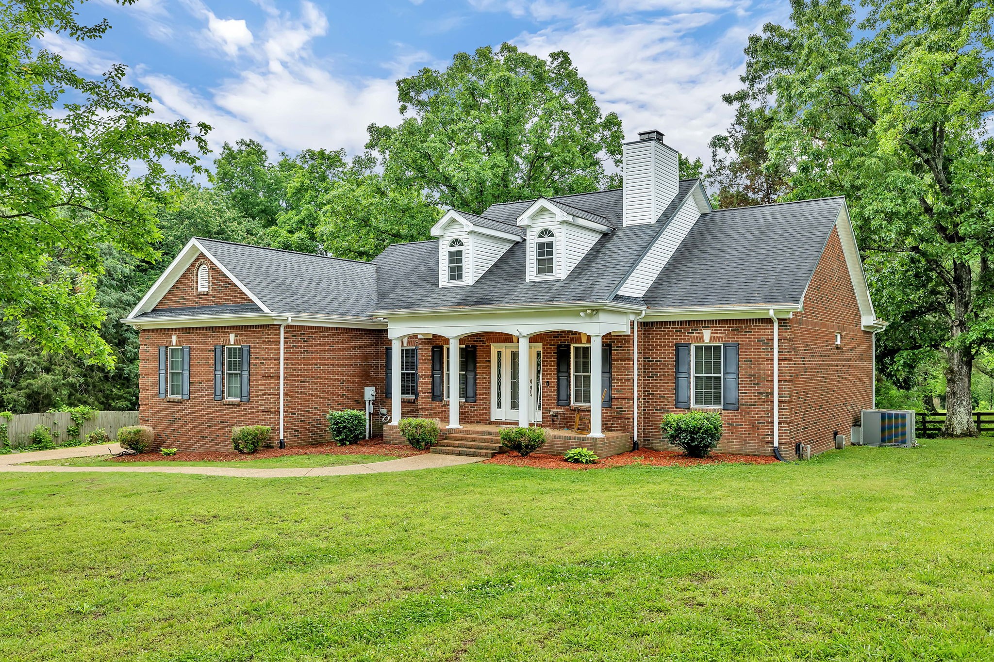 202 Bobwhite Dr Property Photo 4