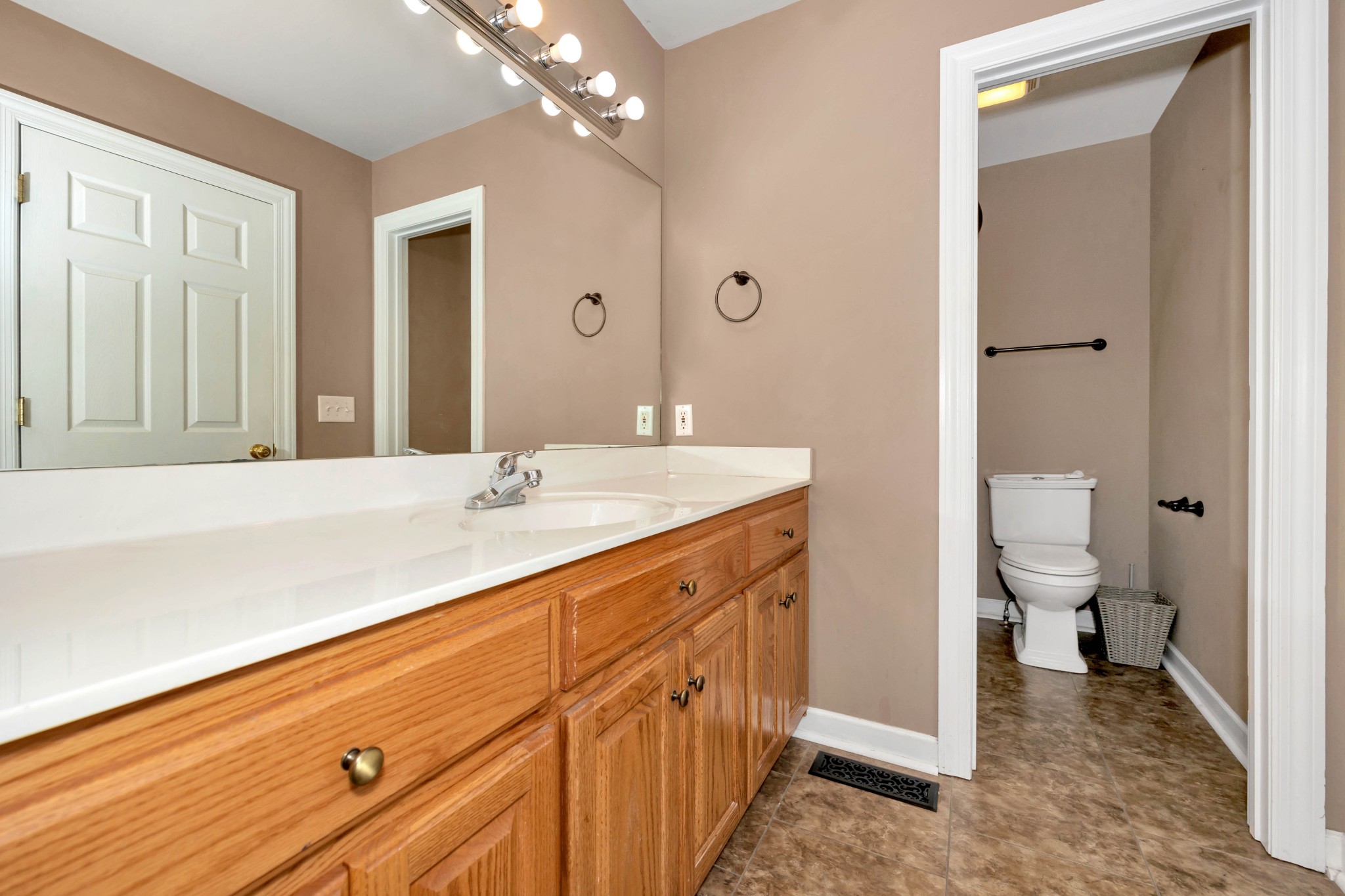 6956 Bunker Hill Rd Property Photo 33