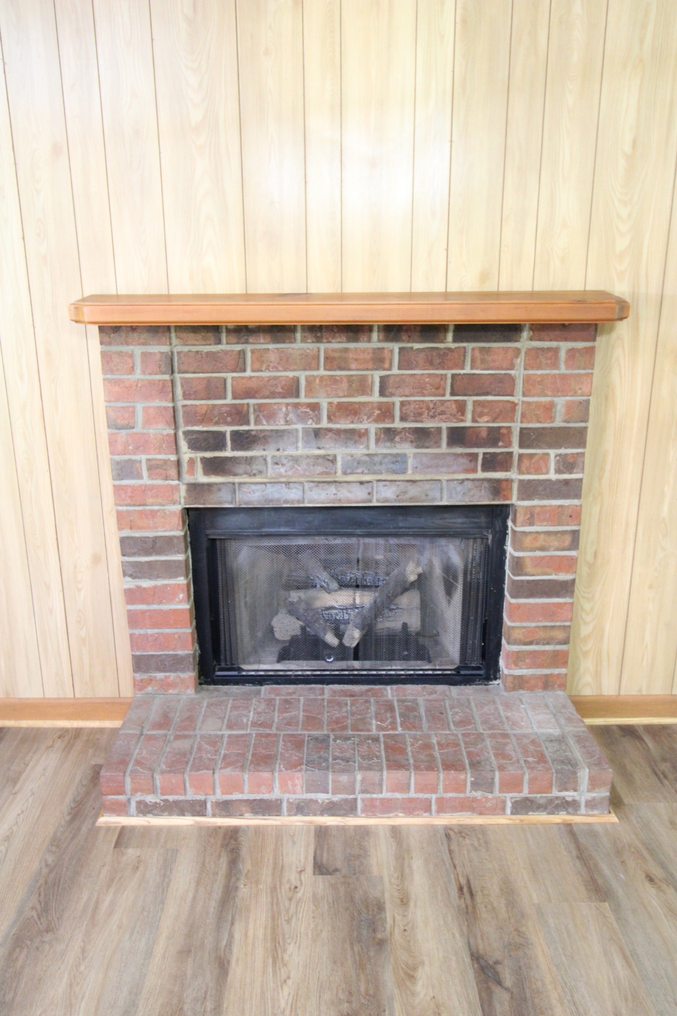 2492 Hartsville Road Property Photo 6