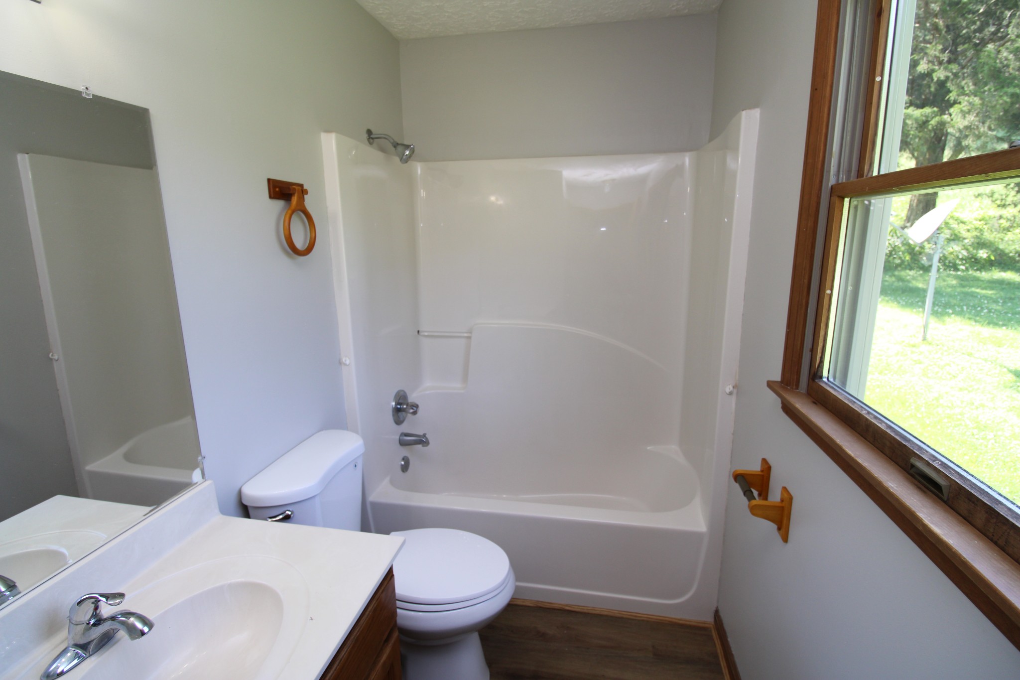 2492 Hartsville Road Property Photo 15