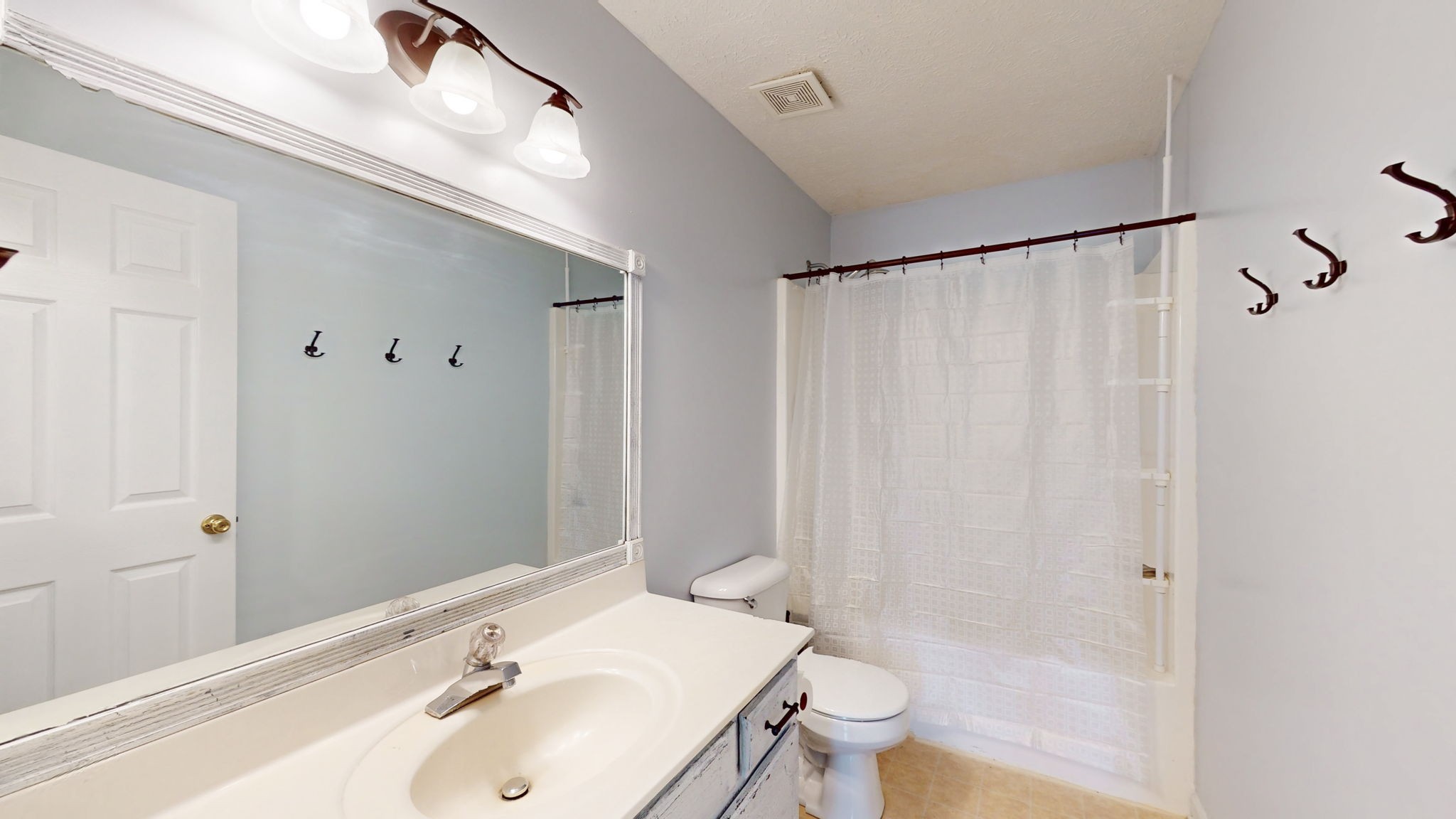 230 Sky Harbor Dr Property Photo 15