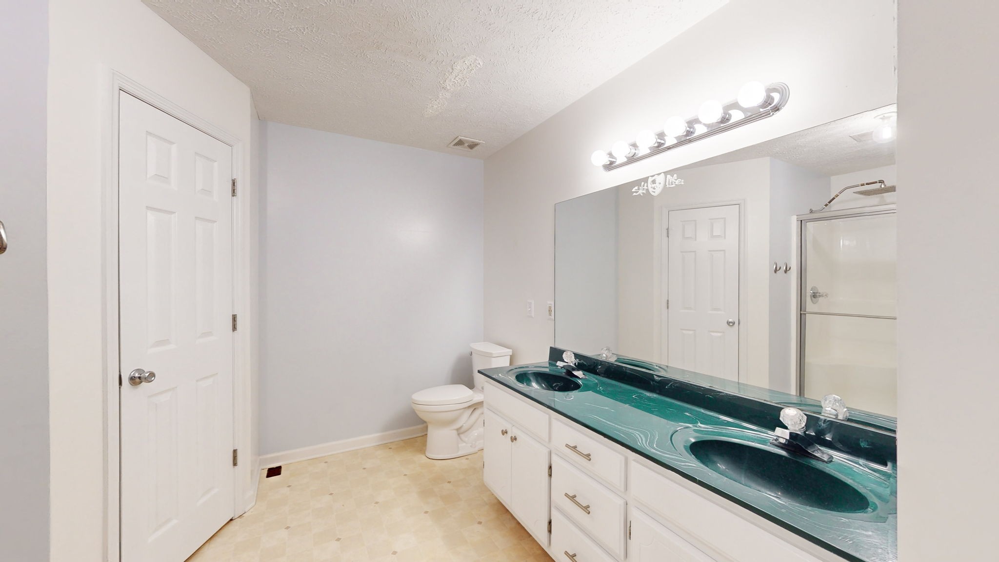 230 Sky Harbor Dr Property Photo 18