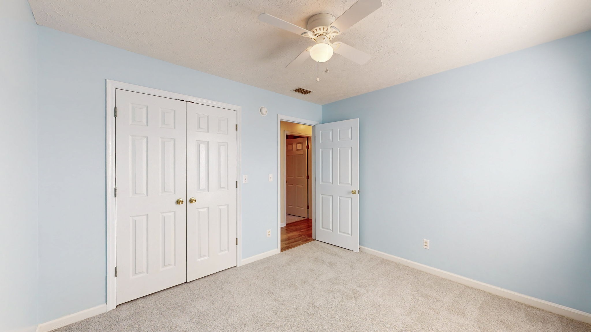 230 Sky Harbor Dr Property Photo 22